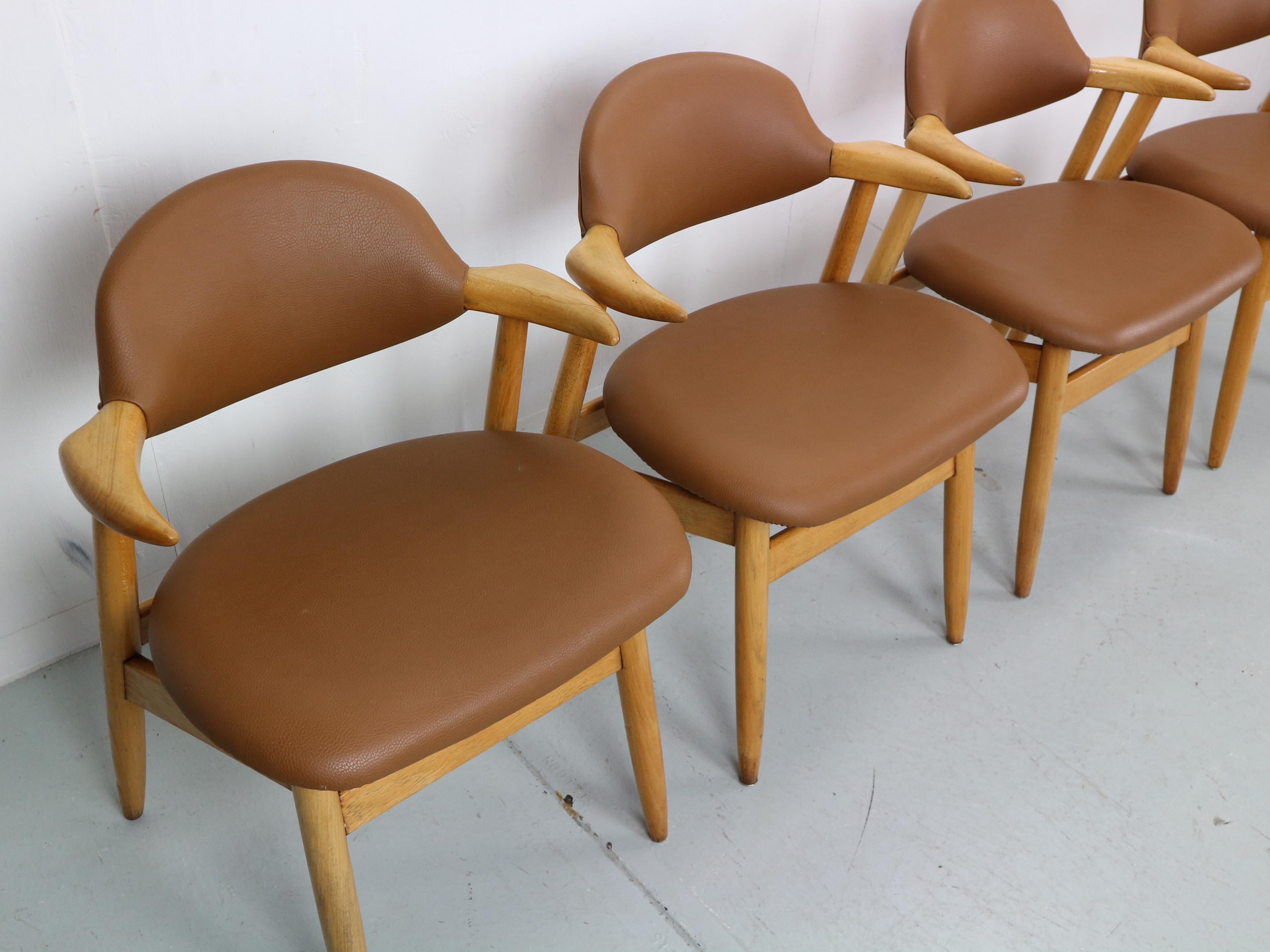 Mid-Century Modern Set of 4 Tijsseling Cowhorn Chair Propos Hulmefa, the Netherlands, 1960