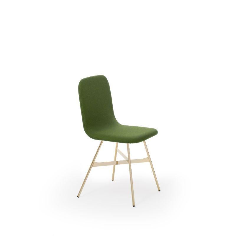 Set of 4, Tria gold upholstered, palm by Colé Italia with Lorenz & Kaz
Dimensions: H 82.5, D 52, W 58 cm
Materials: plywood chair; golden metal legs, upholstered fabric C

Also available: tria; 3 legs, with cushion, black, gold, simple, stool,