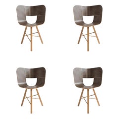 Set di 4 sedie a 3 gambe Tria Wood, sedile a righe avorio e nero di Colé Italia