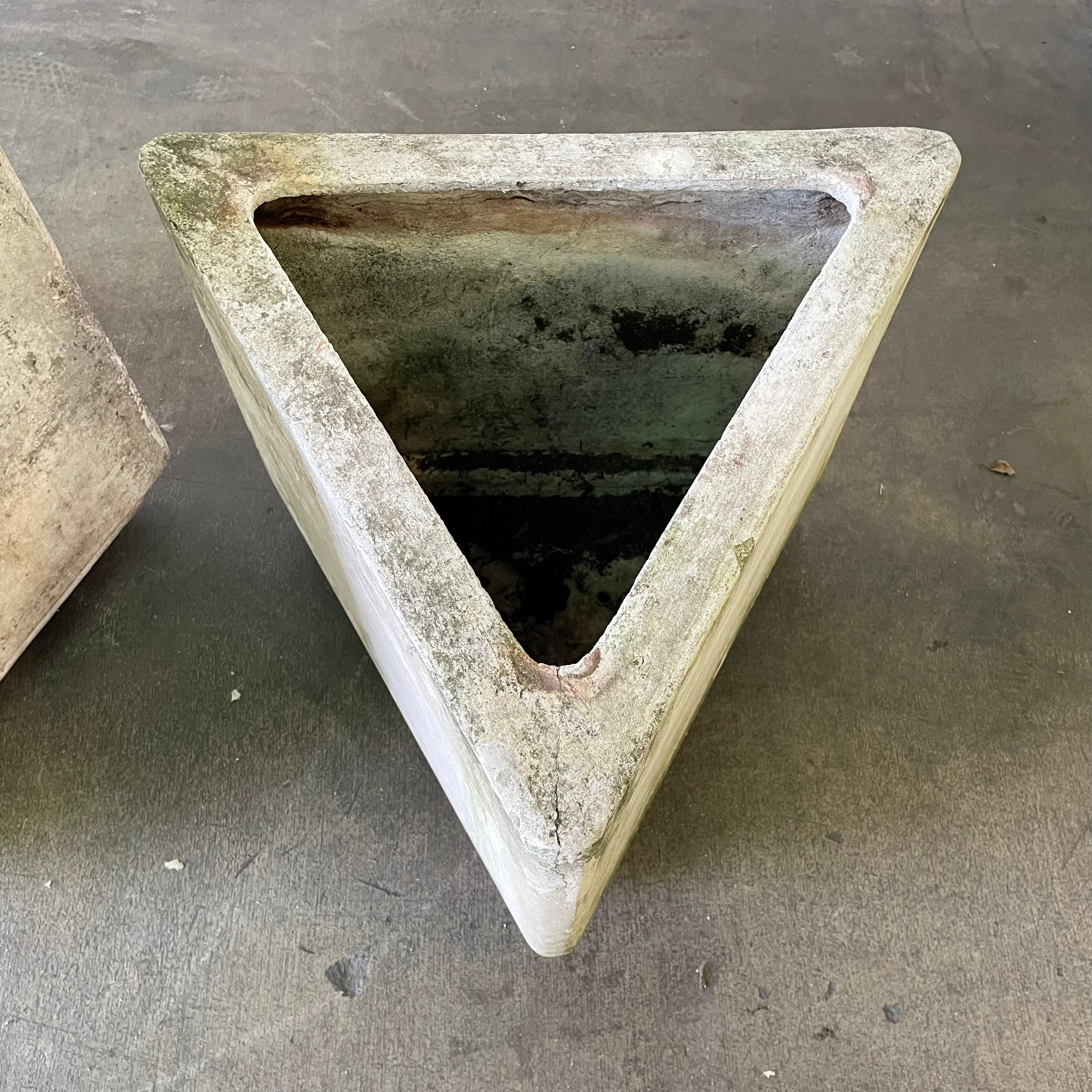 Set of 4 Triangular Planters by Willy Guhl 6