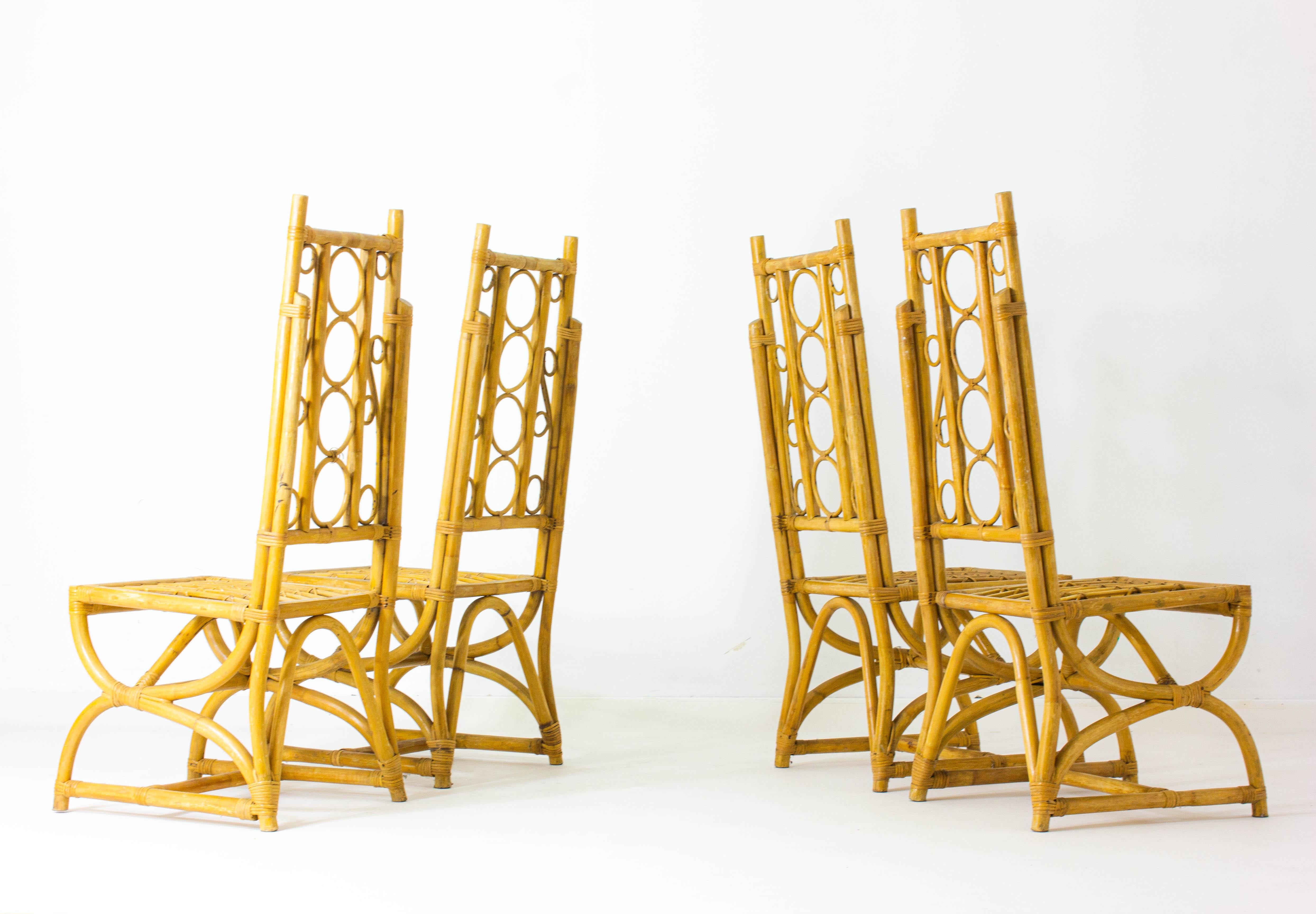 Set of 4 tropically ornate bamboo chairs. In Good Condition For Sale In Antwerpen, VAN