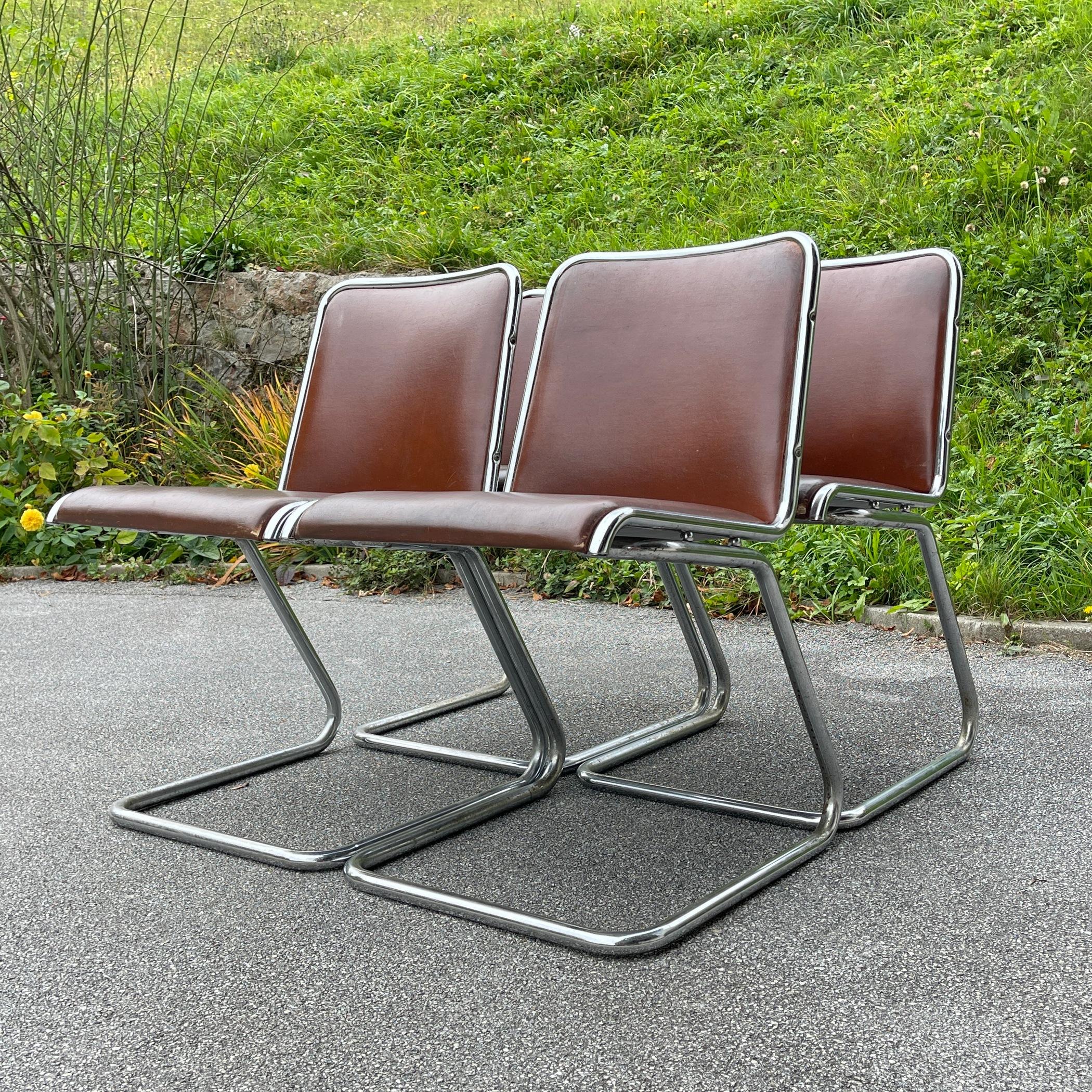 Set of 4 Tubular Frame Cantilever Dining Chairs, Italy, 1970s 5