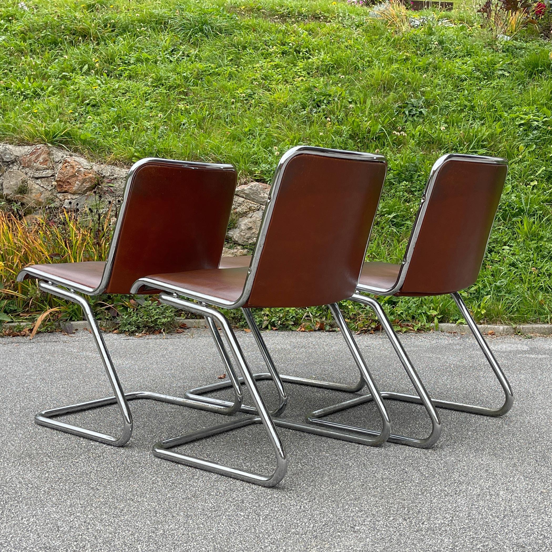 20th Century Set of 4 Tubular Frame Cantilever Dining Chairs, Italy, 1970s