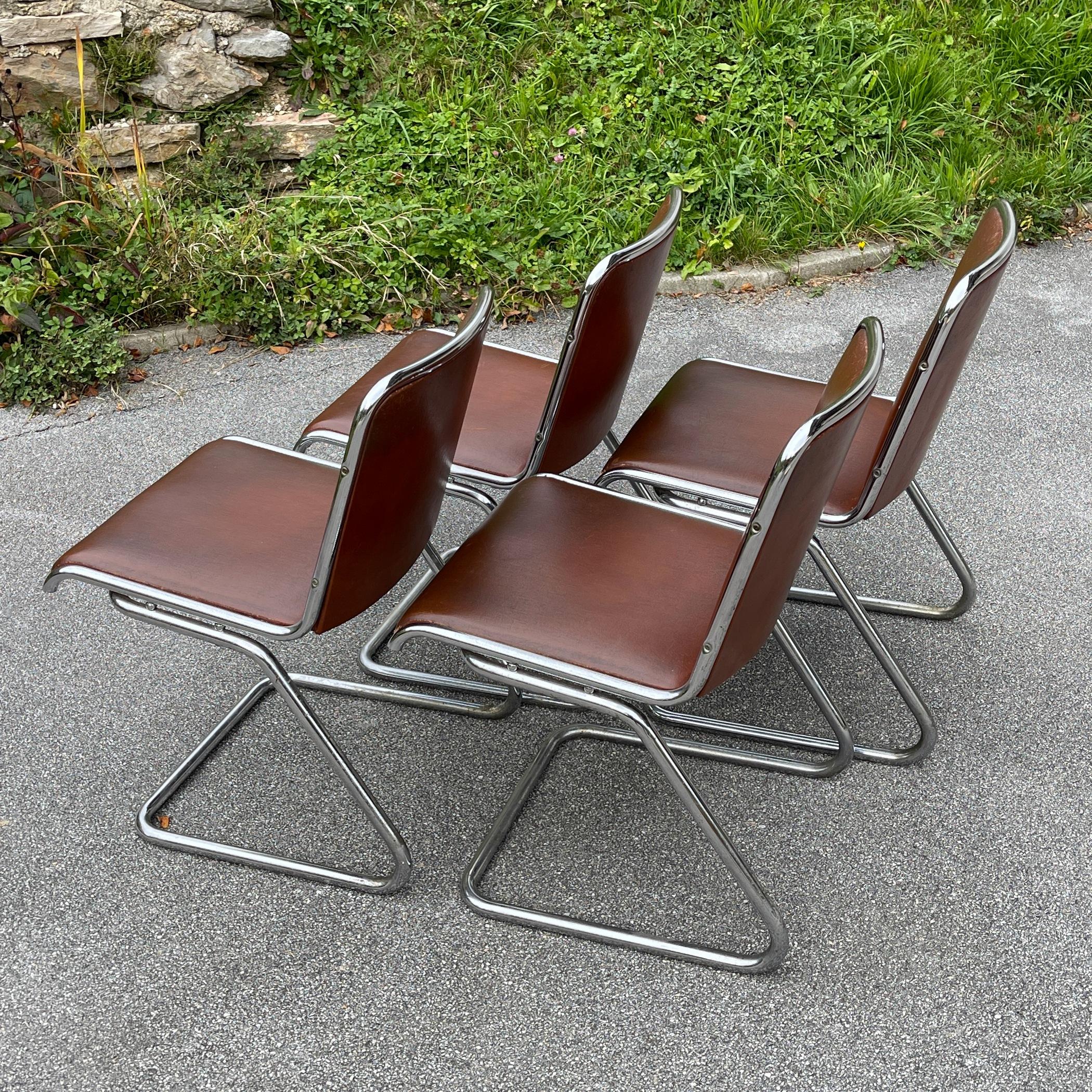 Set of 4 Tubular Frame Cantilever Dining Chairs, Italy, 1970s 1