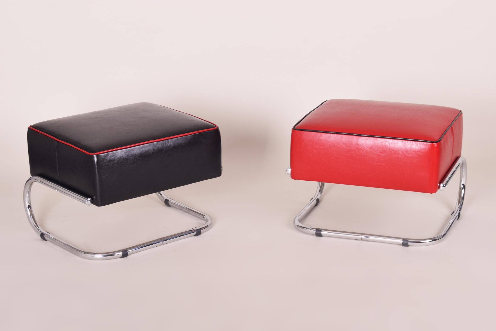 Ensemble de 4 fauteuils et 2 tabourets chromés en acier tubulaire et acier, revêtement en cuir neuf en vente 4