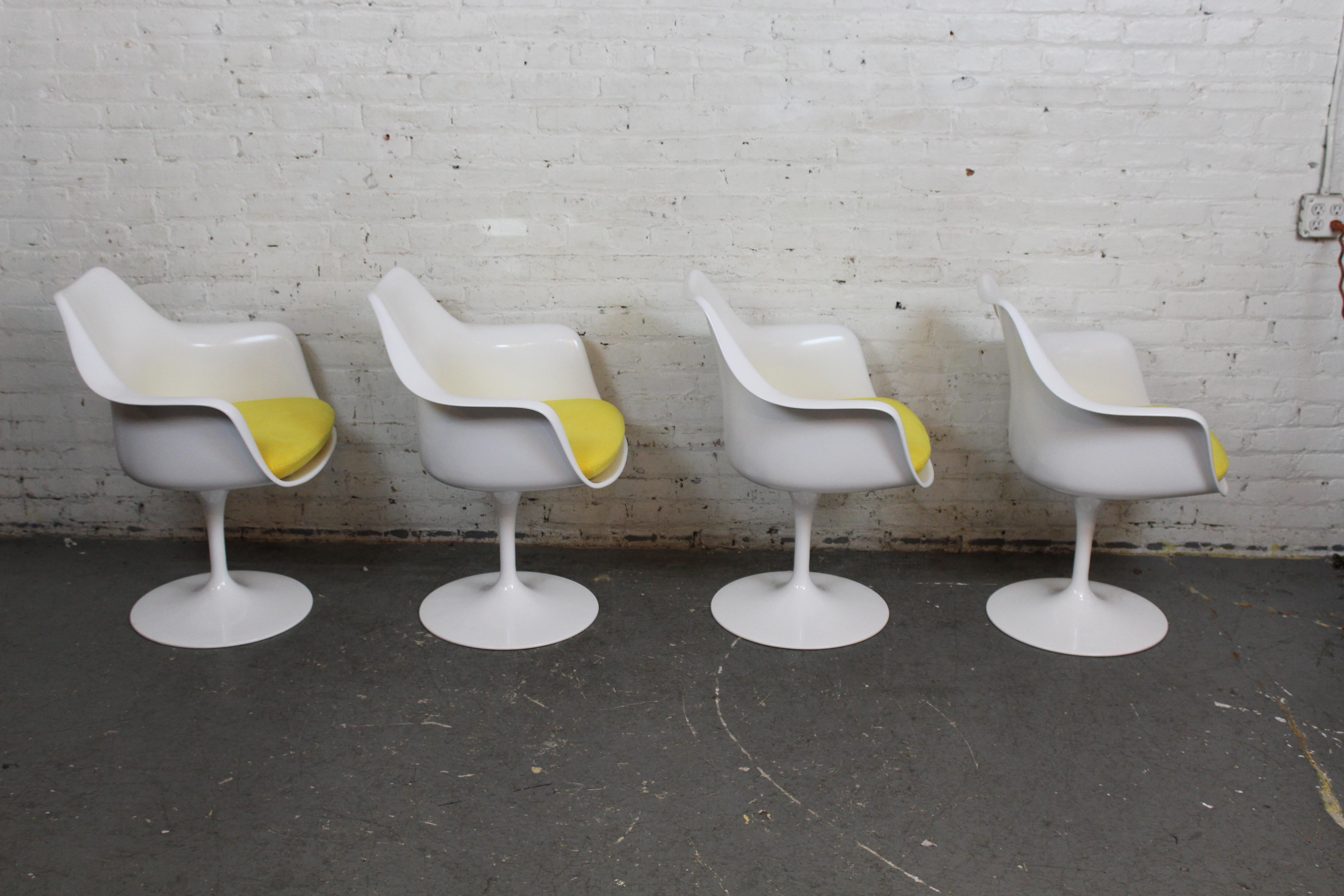 Mid-Century Modern Set of 4 
