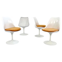 Set of 4 Tulip Dining Chairs by Eero Saarinen for Knoll, 1970s