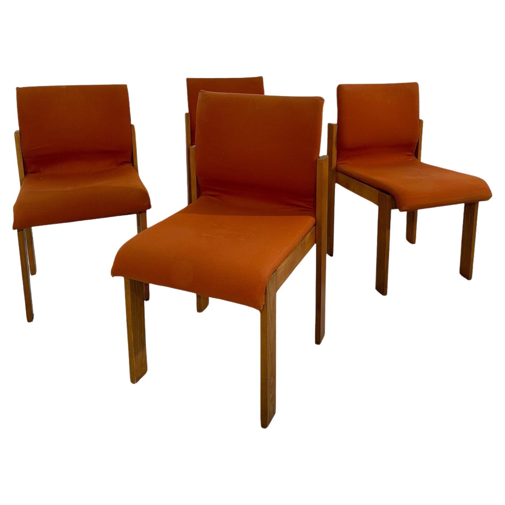 Set of 4 Unique Wood Dining Chairs By F.lli Saporiti 1960s