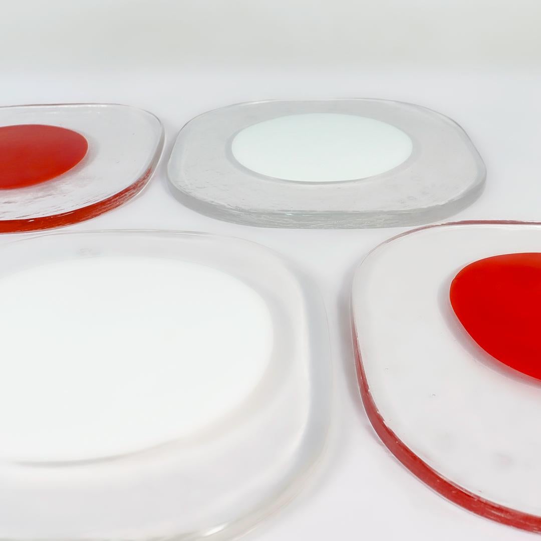 Set of 4 Venini Italian Glass Red & White Dot Plates by Pierre Cardin  For Sale 1