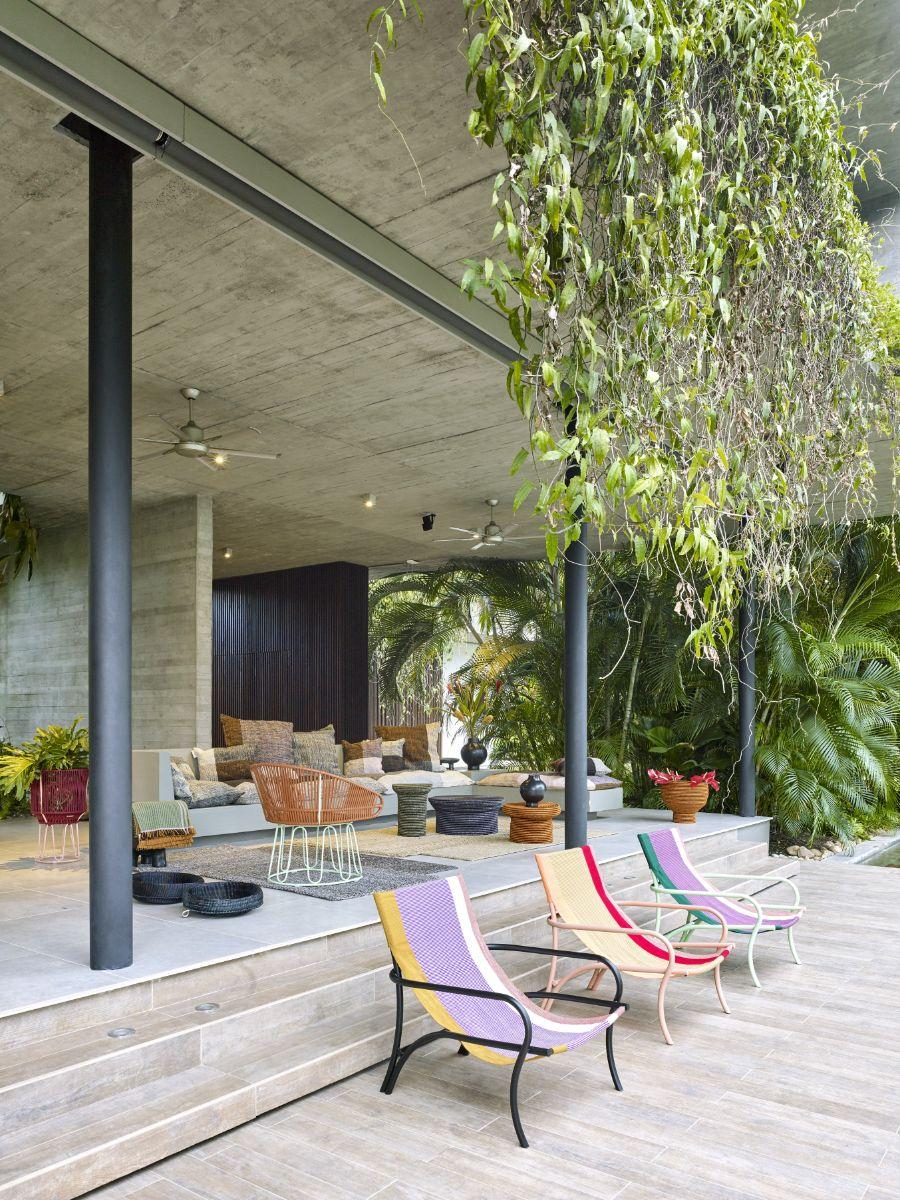 Set of 4 Verde Maraca Lounge Chair by Sebastian Herkner For Sale 1