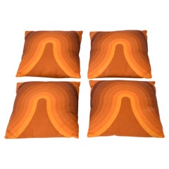 Set von 4 Verner Panton für Mira X Orange Kurve Mid-Century Modern Dänische Kissen