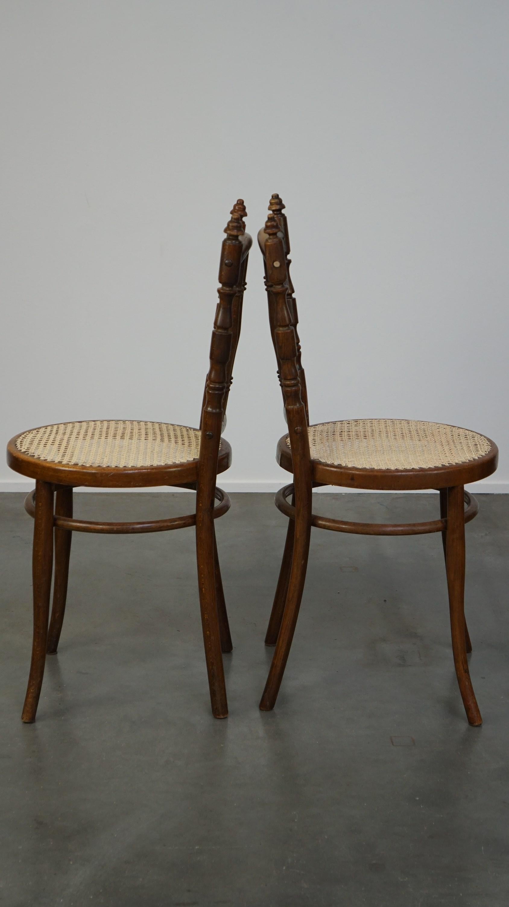 Wicker Set of 4 very charming antique Thonet bistro chairs with new matte seats For Sale