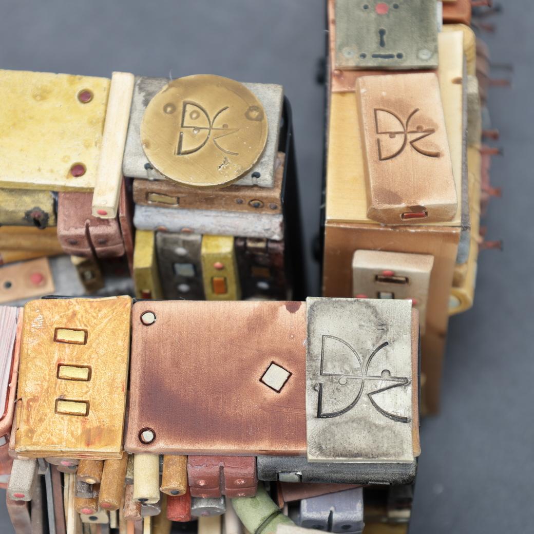 Satz von 4 lebendigen Skulpturen von Guy Deltour - Zeitgenössische belgische Kunst, 2000er Jahre im Angebot 3