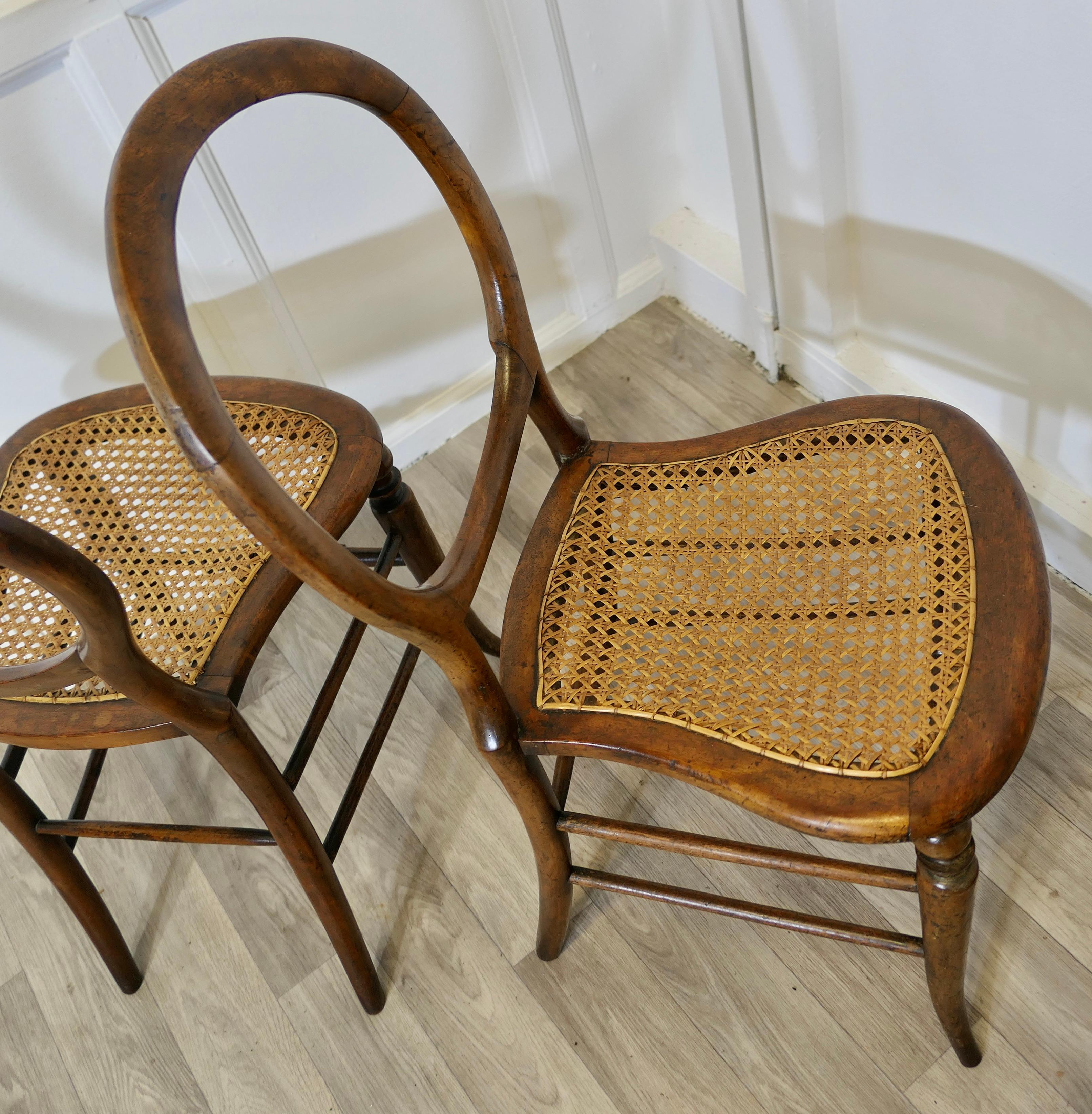 Set of 4 Victorian Balloon Back Dining Chairs   The Chairs have Balloon Backs 3