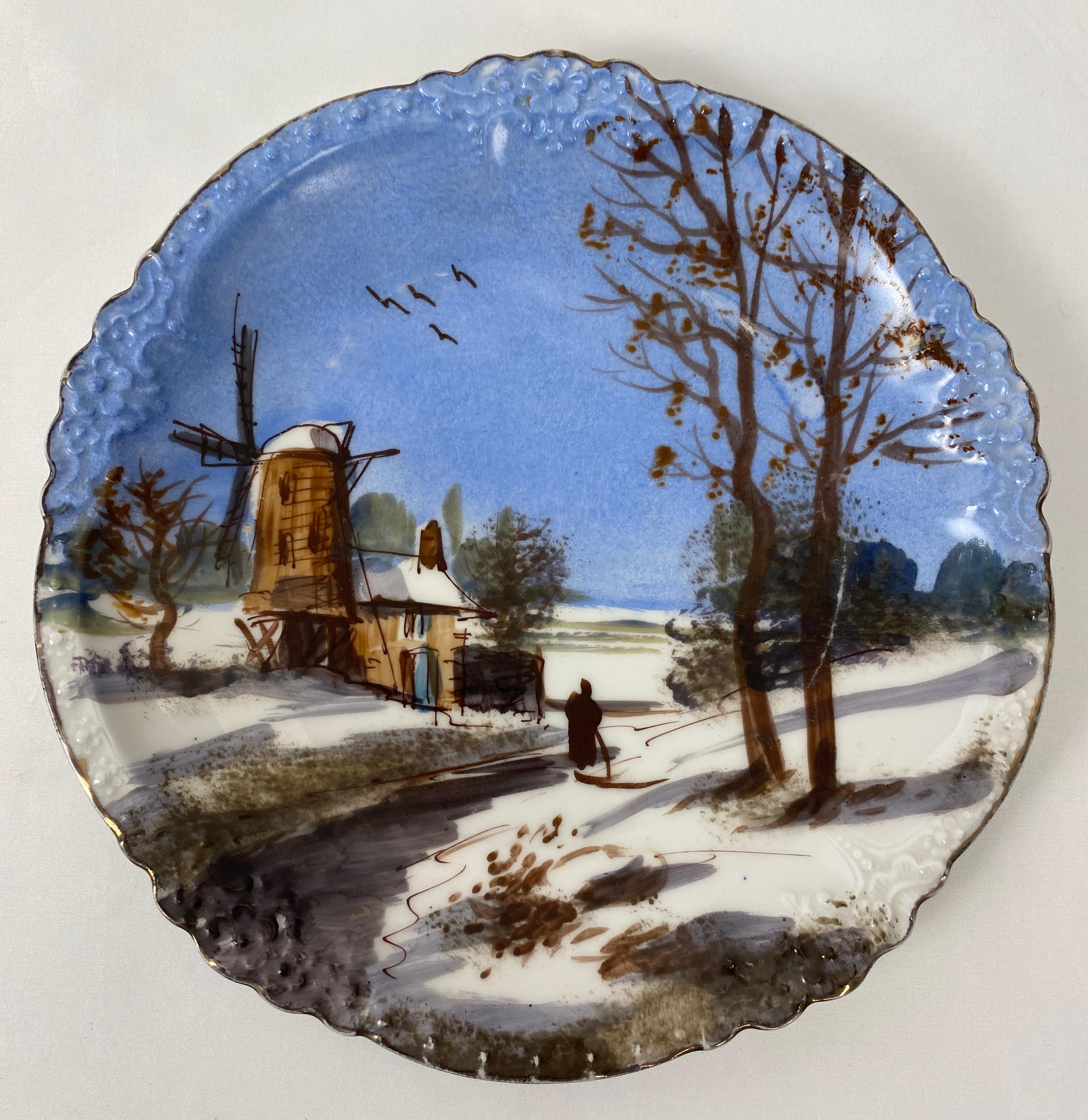 Victorien Ensemble de 4 assiettes décoratives de style victorien avec scènes de paysage en vente