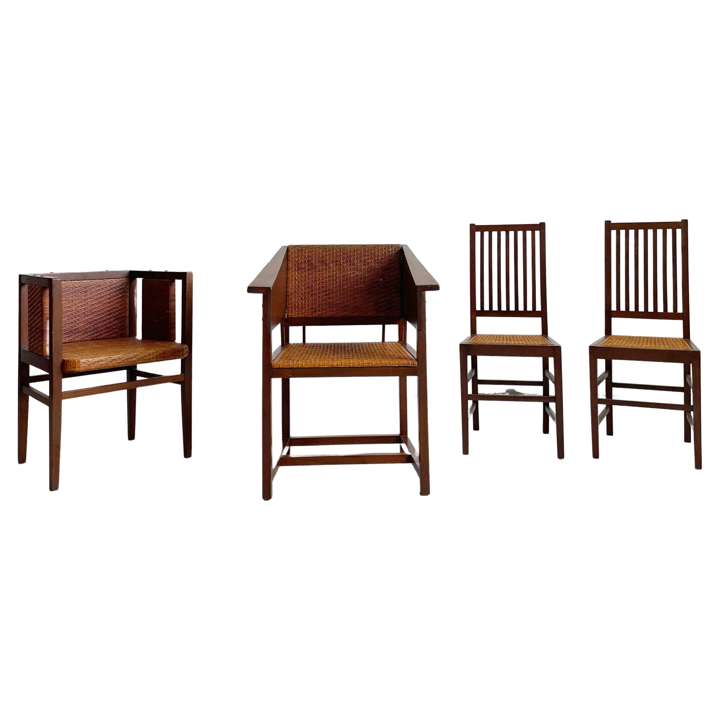 Ensemble de 4 chaises de sécession viennoise en chêne et rotin par H. Vollmer et W. Schmidt 