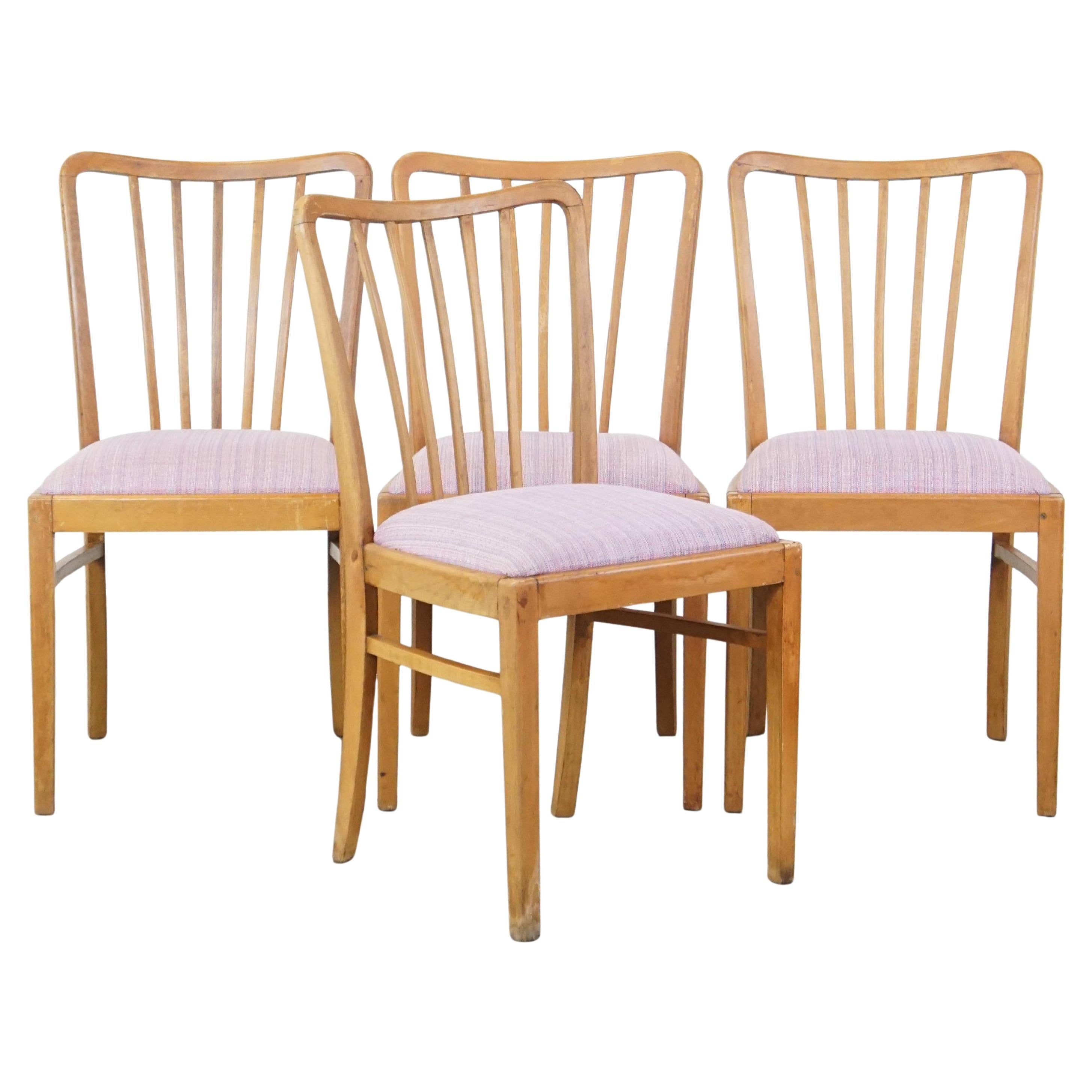 Set di 4 sedie da pranzo vintage di design danese degli anni '70 con sedute in tessuto viola