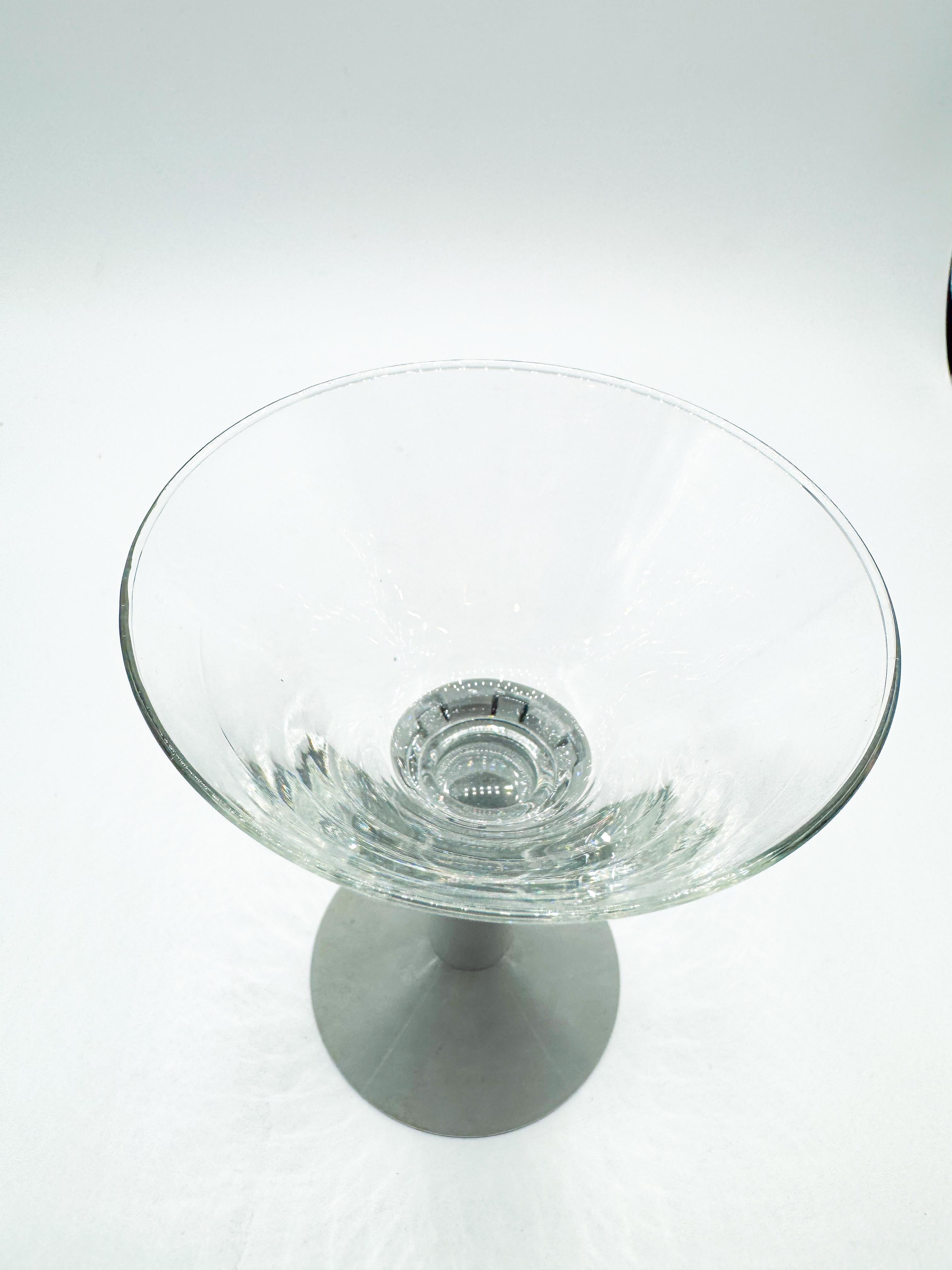 Set of 4 Vintage 1980s Bodum Oktett Grey Martini Glasses with Grey Plastic Bases finales del siglo XX en venta