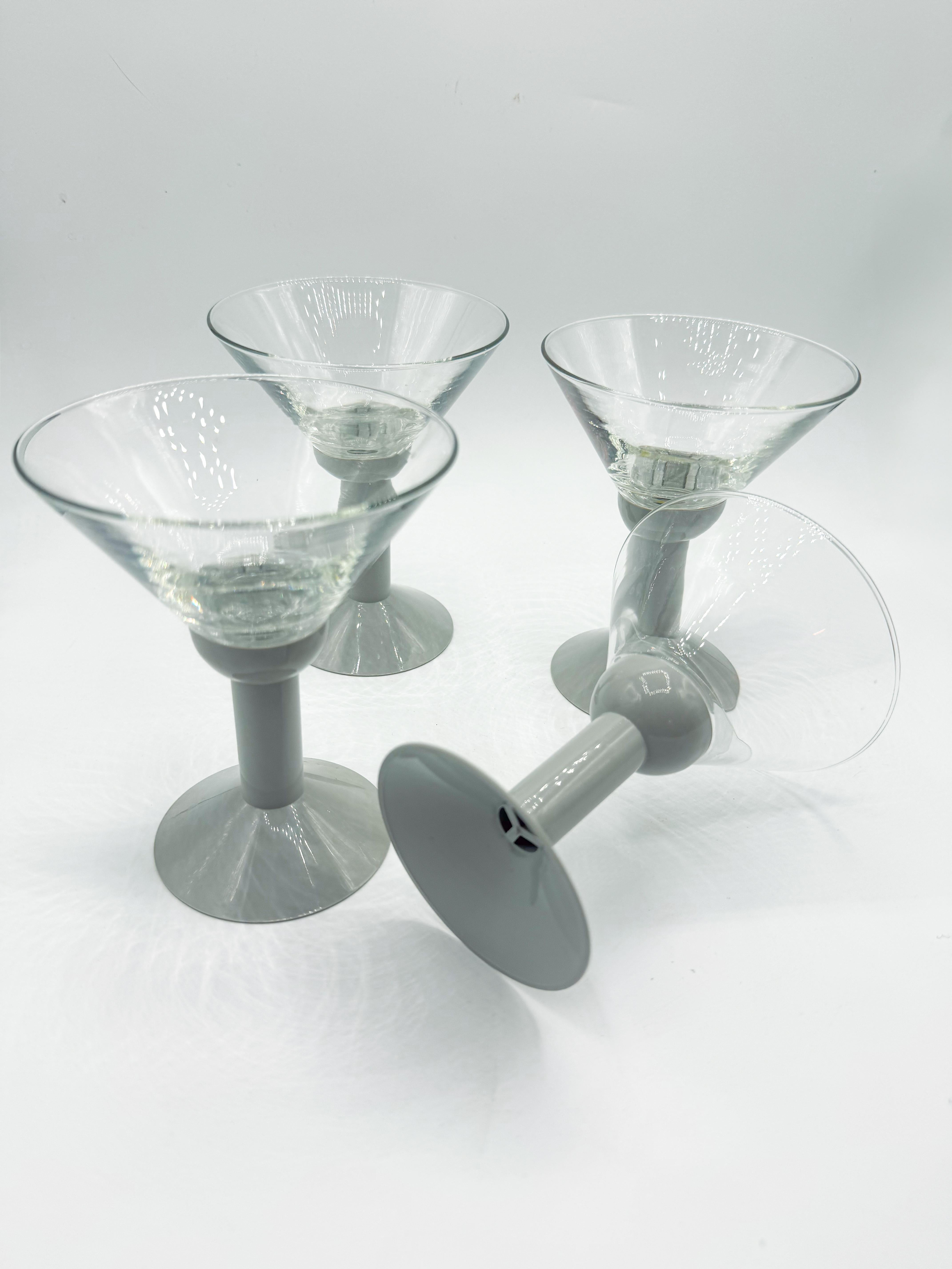 Set of 4 Vintage 1980s Bodum Oktett Grey Martini Glasses with Grey Plastic Bases en venta 3