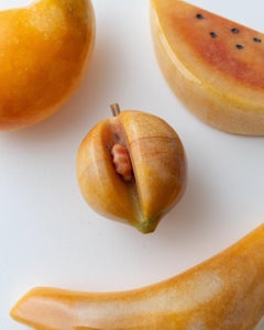 Juego de 4 Frutas de Alabastro Vintage Amarillo Diseño de mediados de siglo Italia, años 70