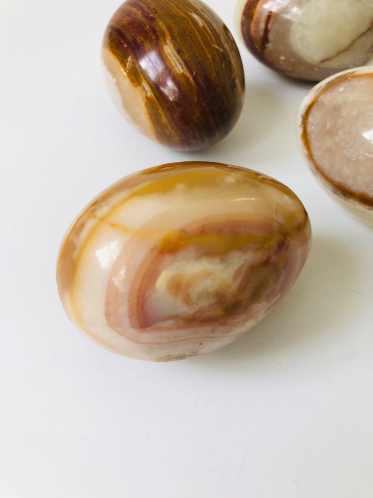 Set of 4 Vintage Alabaster Stone Eggs For Sale at 1stDibs