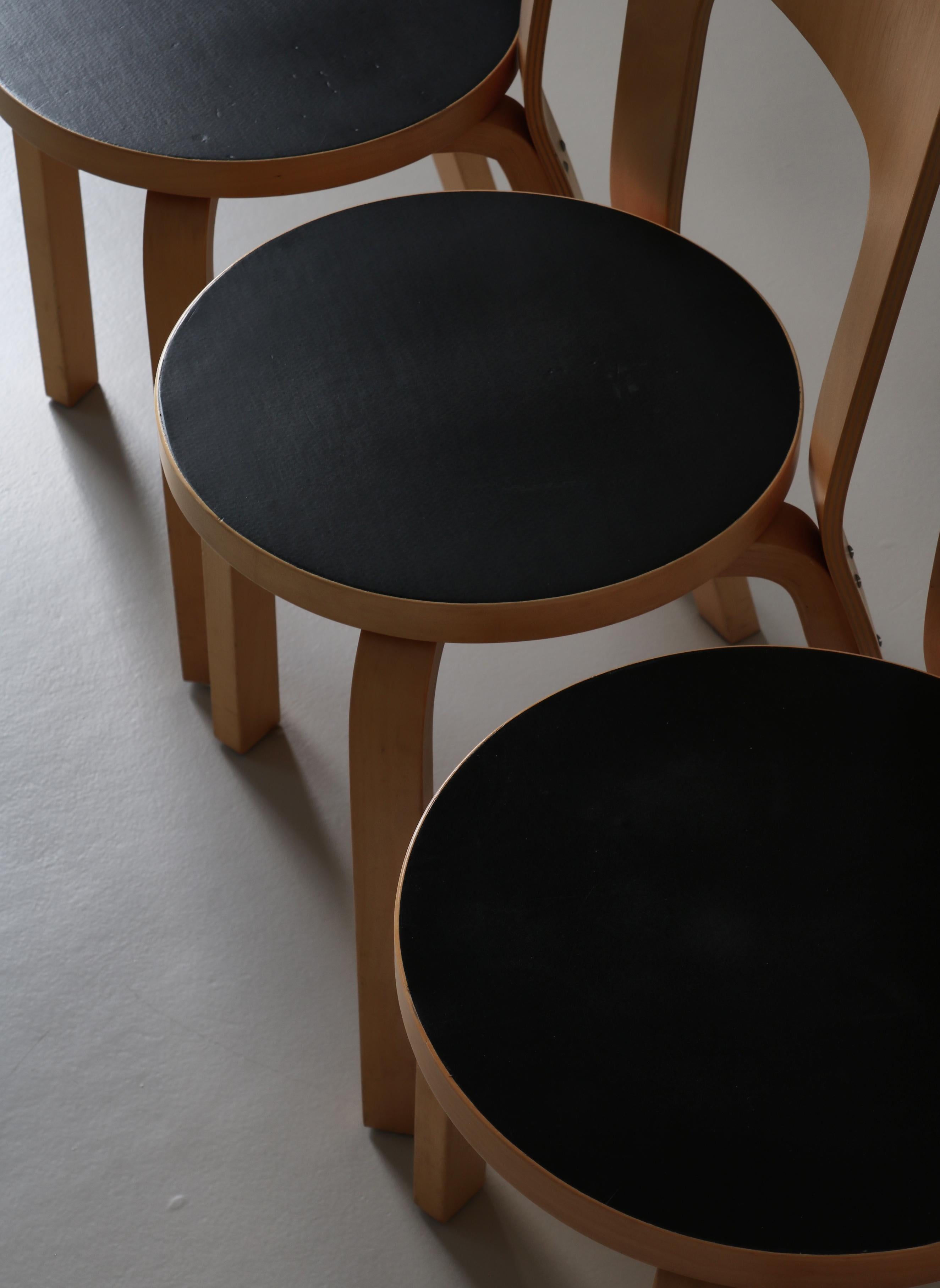 Set of 4 Vintage Alvar Aalto Model 66 Chairs by Artek in Laminated Birch, 1960s For Sale 6