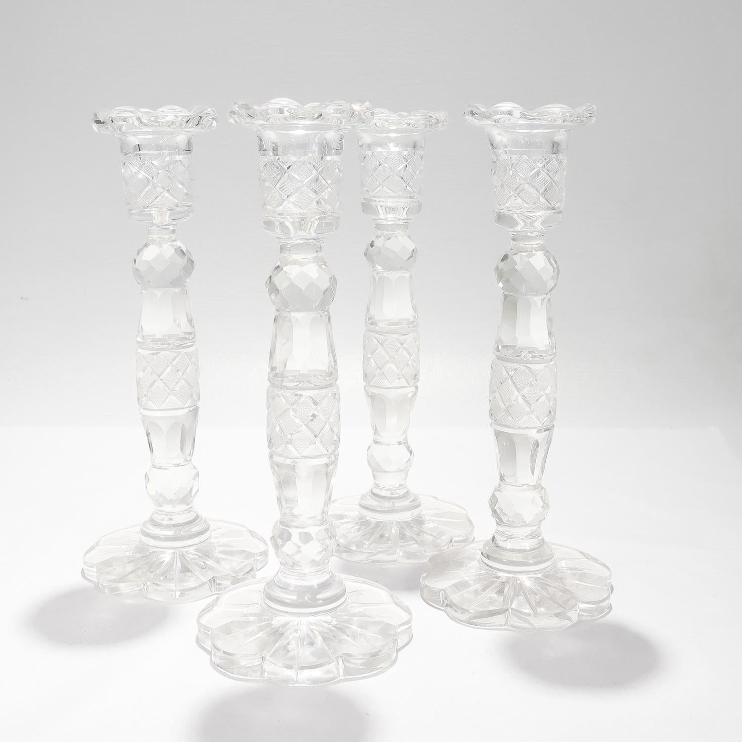 Inconnu Ensemble de 4 chandeliers vintage en verre taillé de style géorgien anglo-istique en vente