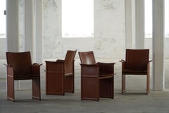 Satz von 4 Sesseln in braun/rotem Leder, Tito Agnoli, Italienische Moderne, 1970er Jahre