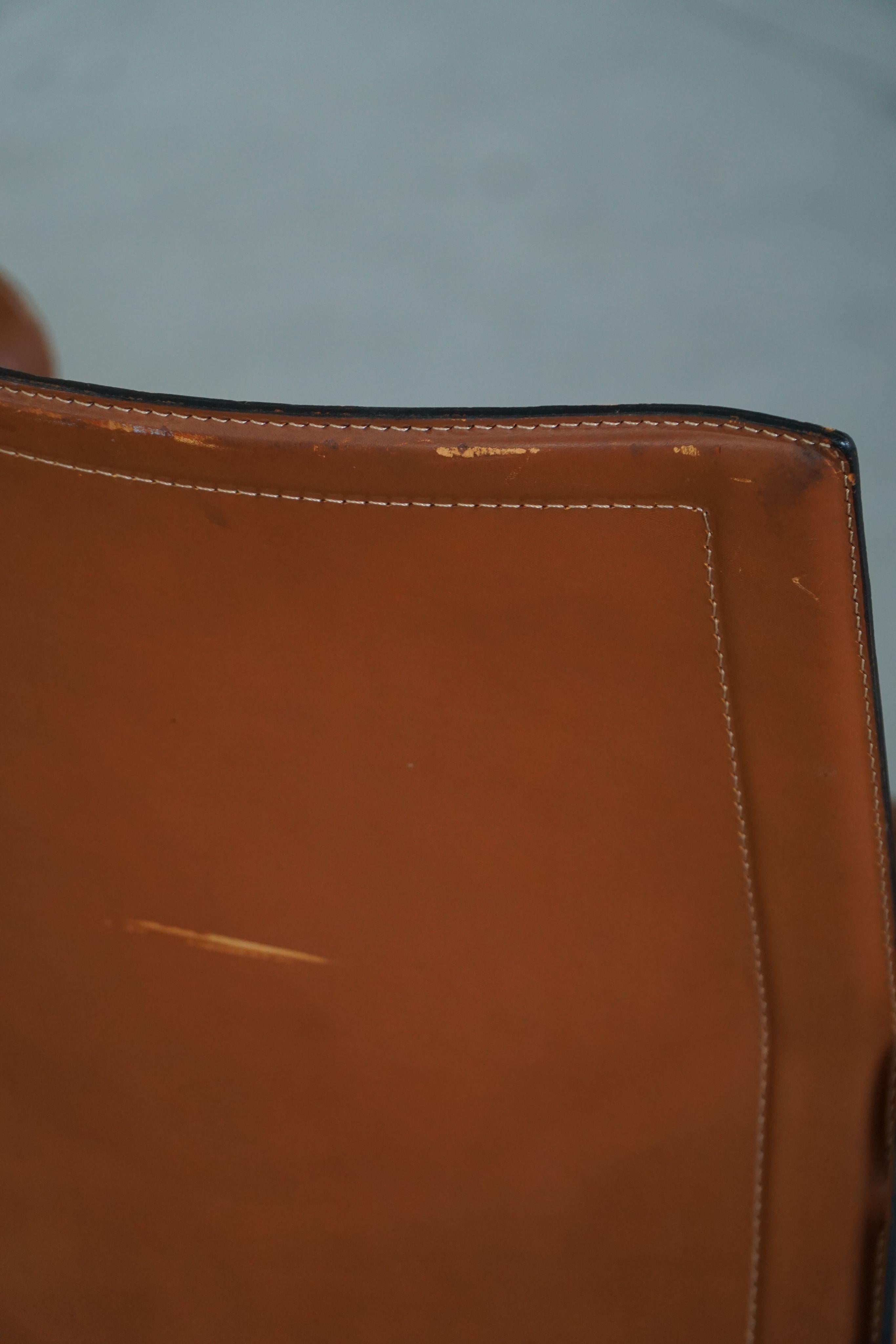 Set di 4 poltrone vintage in pelle marrone/rossa, Tito Agnoli, 