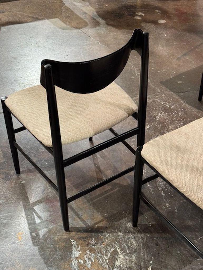 Ensemble de 4 chaises italiennes vintage de style Art déco en vente 2
