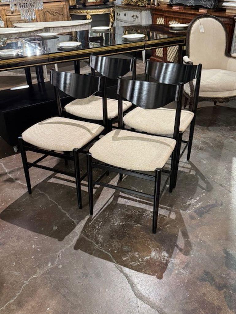 Ensemble de 4 chaises italiennes vintage de style Art déco en vente 3