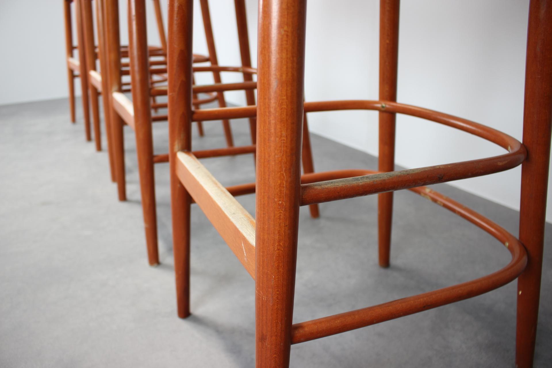 Set of 4 Vintage Bar Stools by TON, 1980s In Fair Condition In Praha, CZ