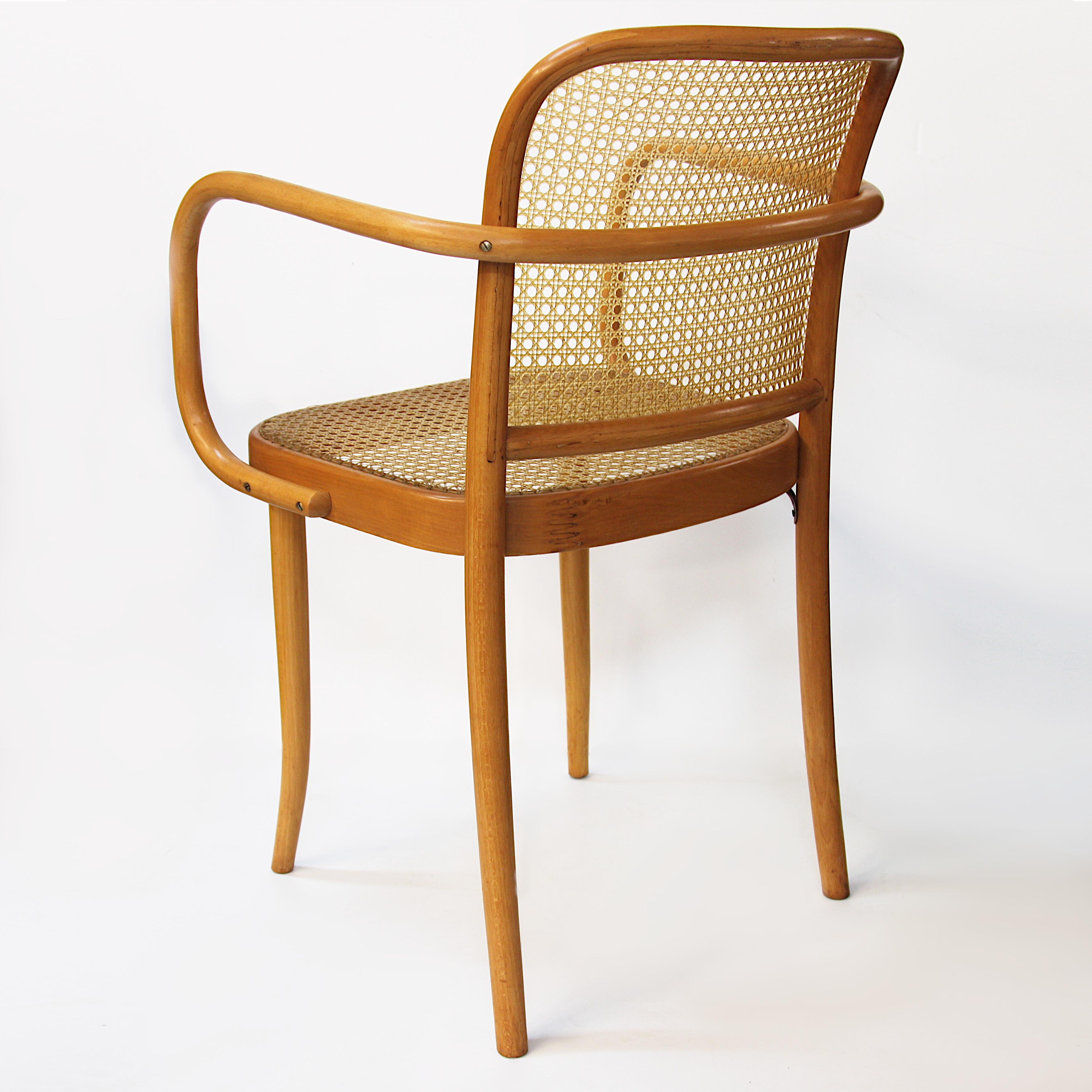 Mid-20th Century Set of 4 Vintage Bentwood Dining 811 Prague Chairs by Josef Hoffmann for Stendig