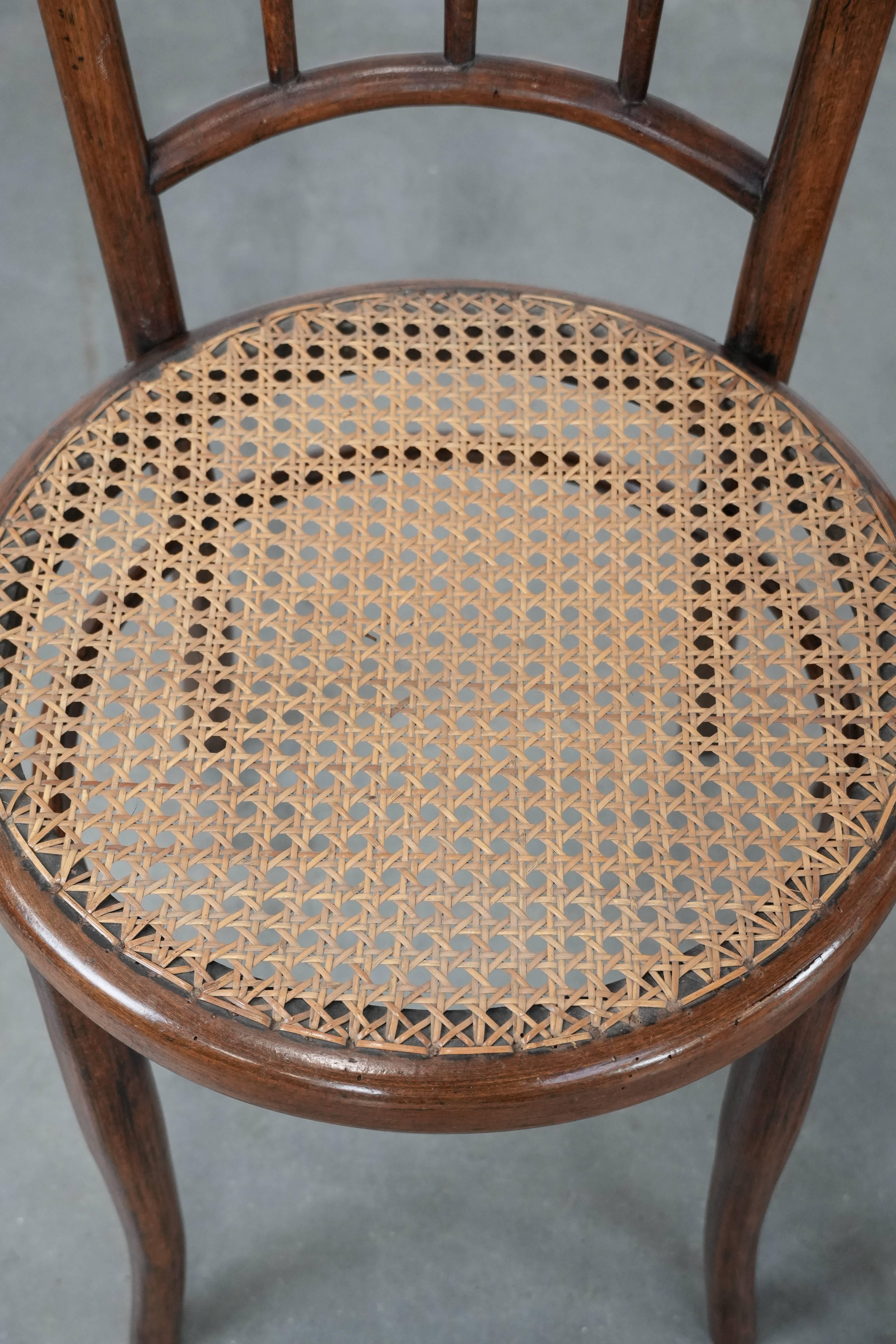 XX secolo Set of 4 vintage bistro chairs Jacob & Josef Kohn Wien with a wicker seat in vendita