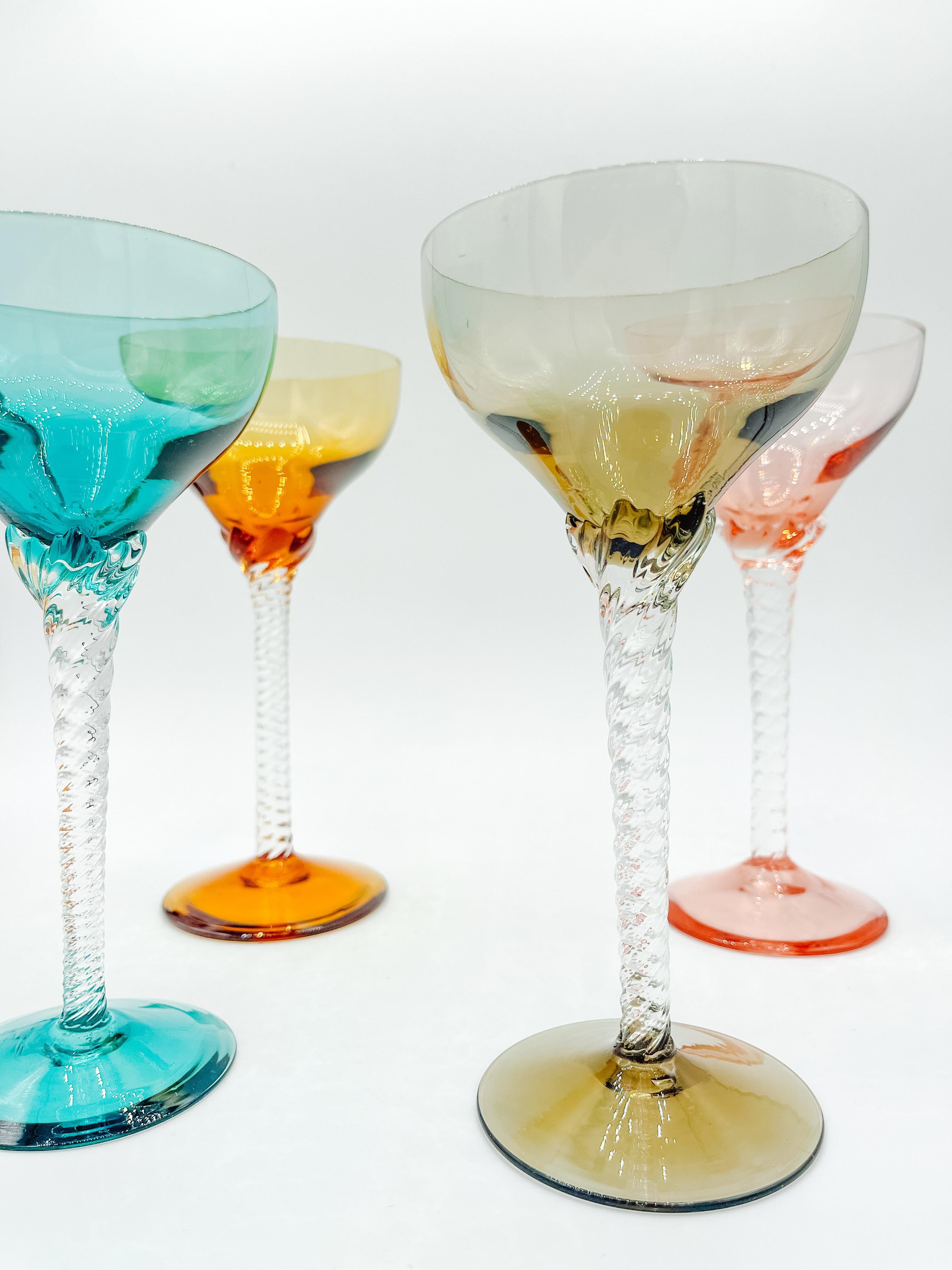 Set of 4 Vintage Bohemian Martini Glasses with Twisted Stems 1960s Multicoloured In Good Condition In Toronto, CA
