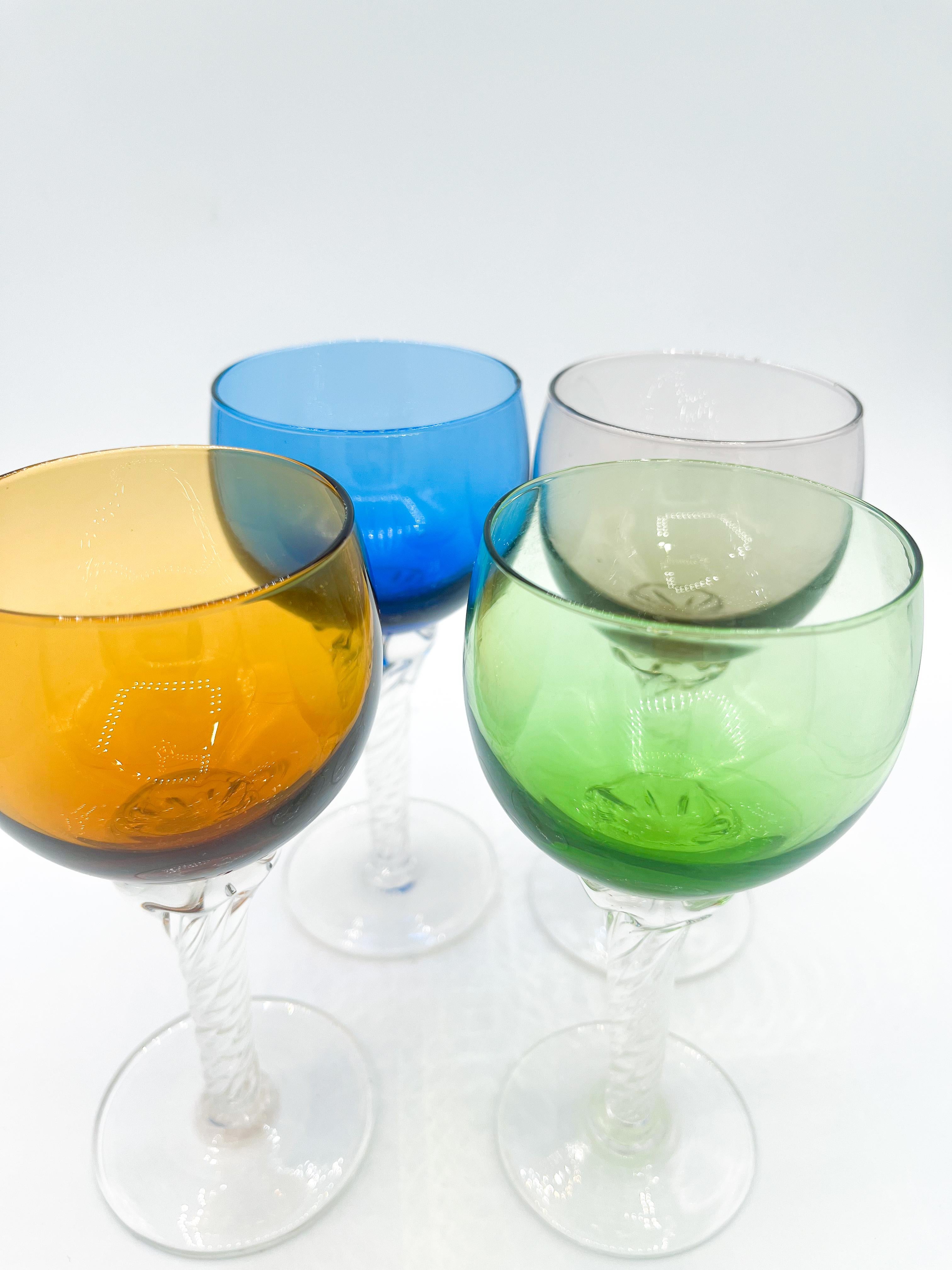 Set of 4 Vintage Bohemian Wine Glasses with Twisted Stems 1960s Multicoloured For Sale 1
