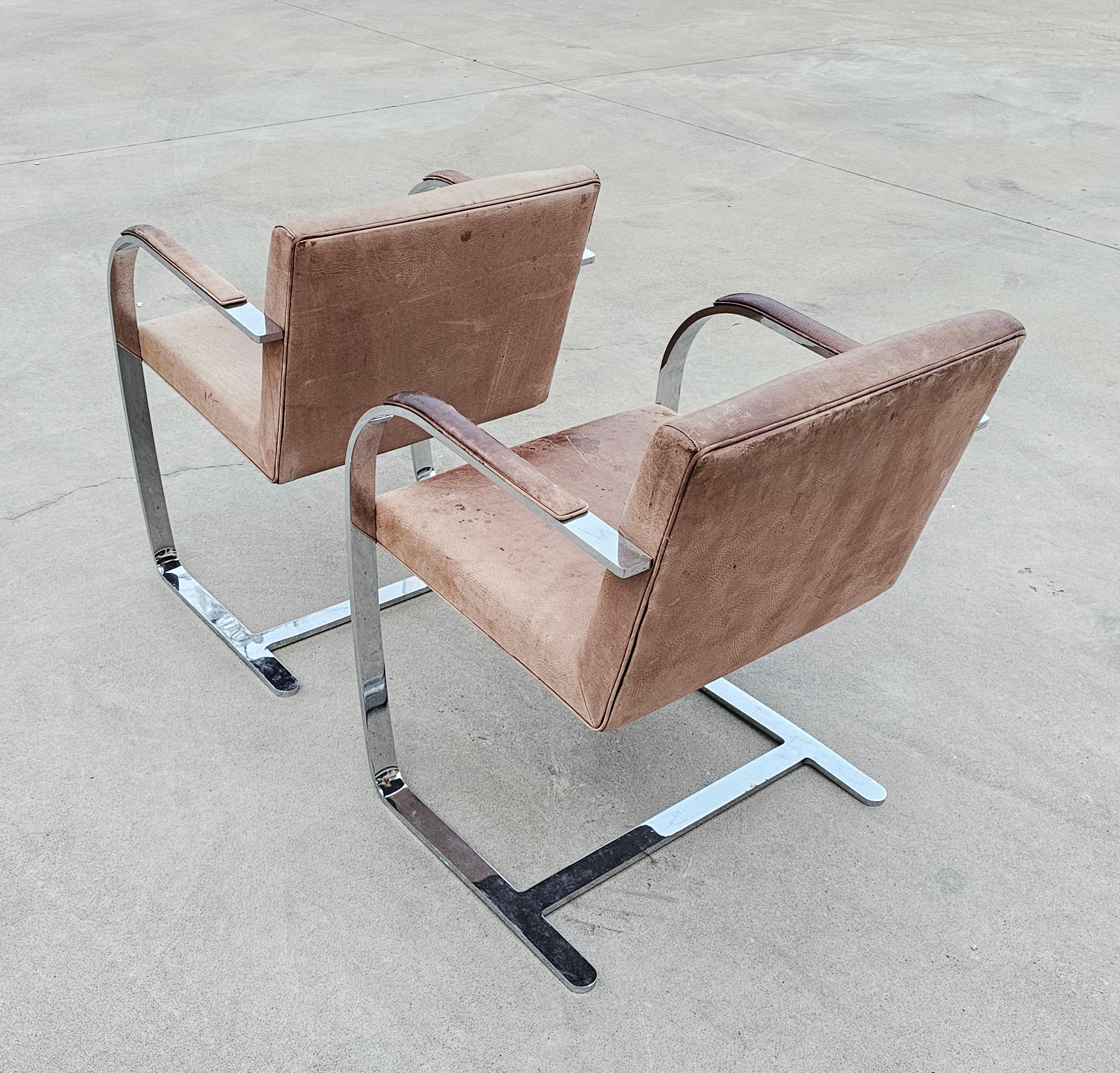 Set of 4 Vintage Brno Chairs Flat Bar 255 by Ludwig Mies van der Rohe For Sale 5