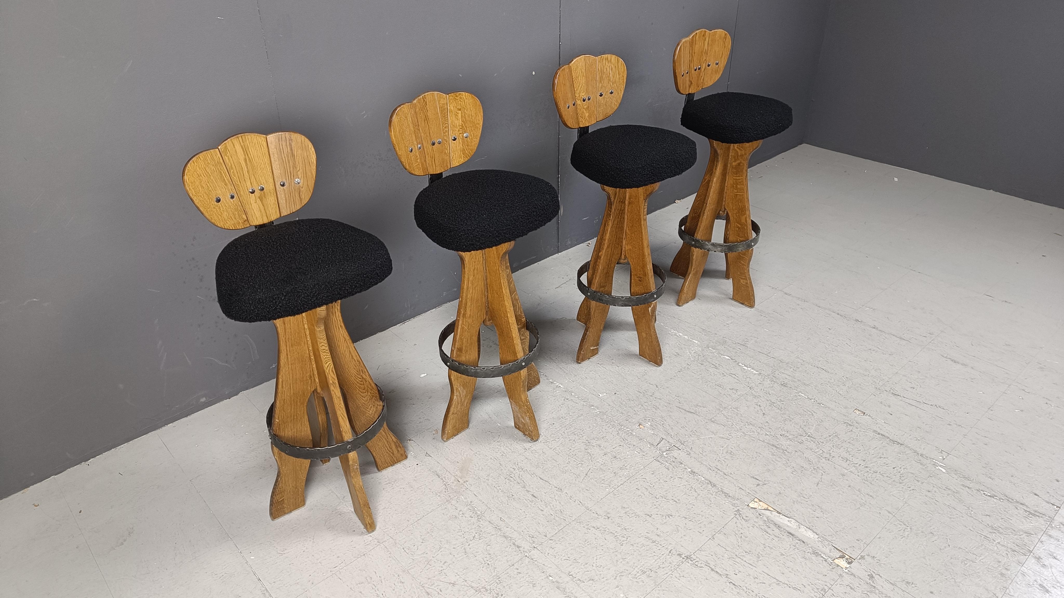 Set of 4 vintage brutalist bar stools, 1960s For Sale 3