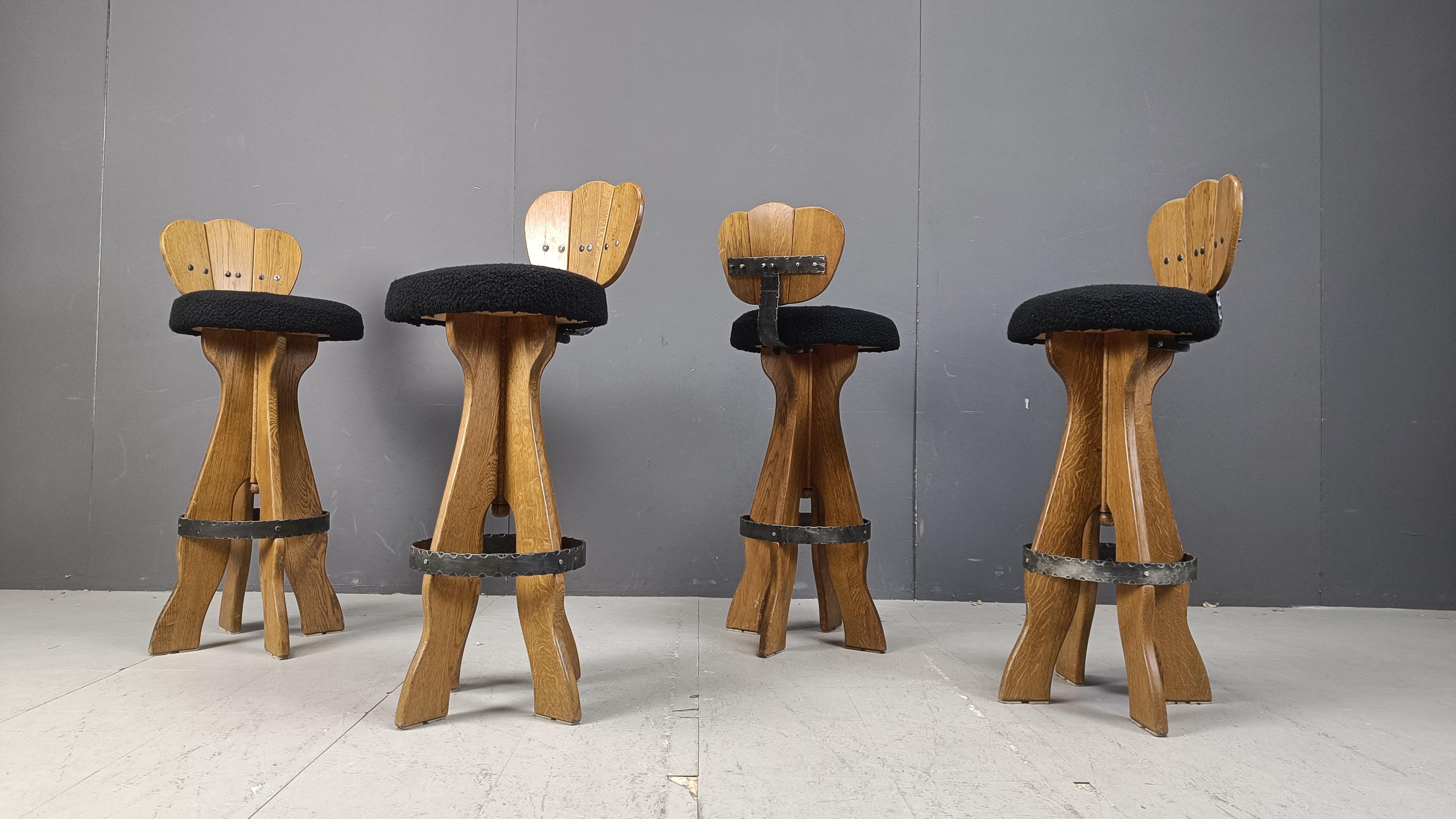 Set of 4 vintage brutalist bar stools, 1960s For Sale 6