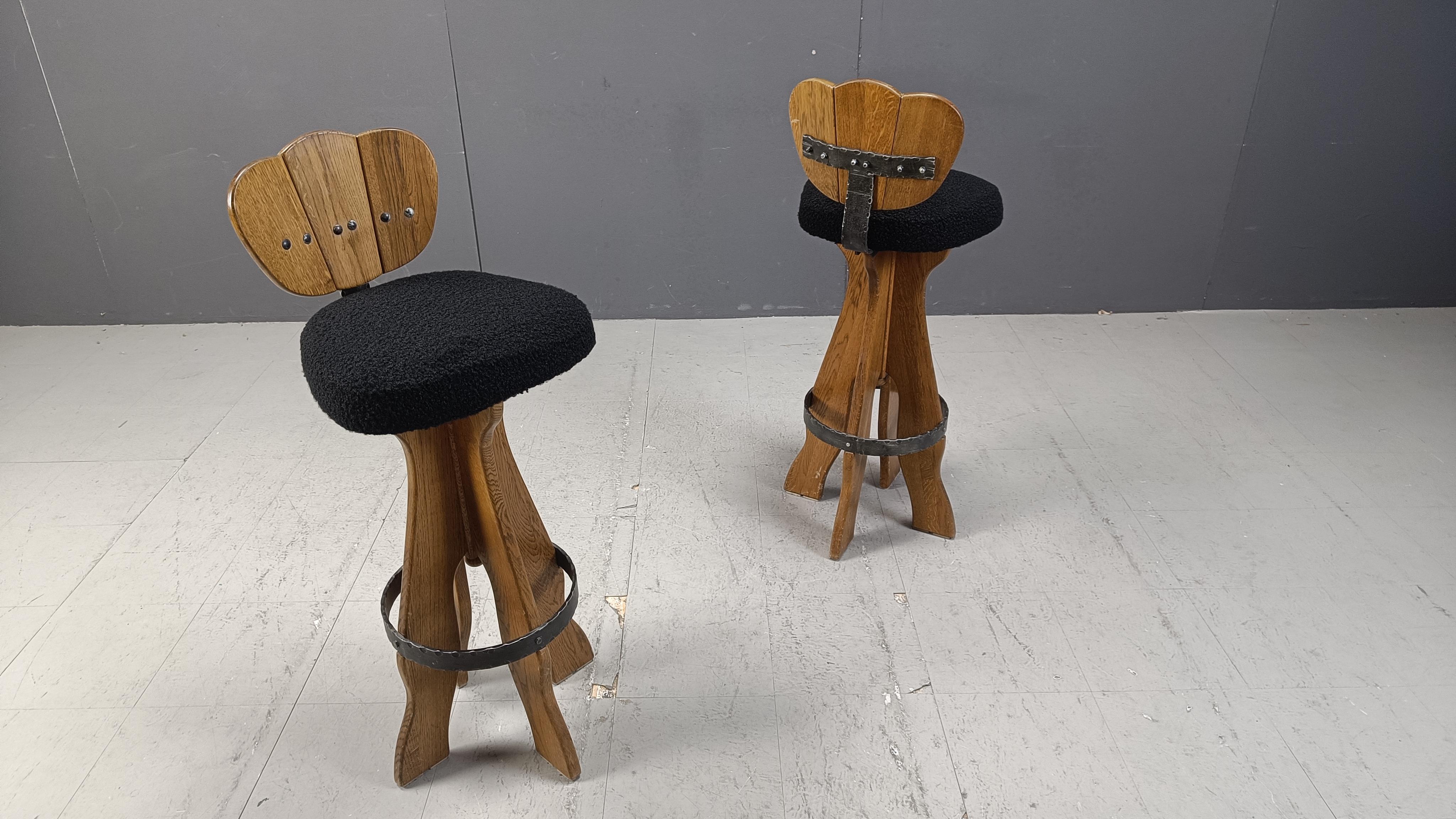 Set of 4 vintage brutalist bar stools, 1960s For Sale 8
