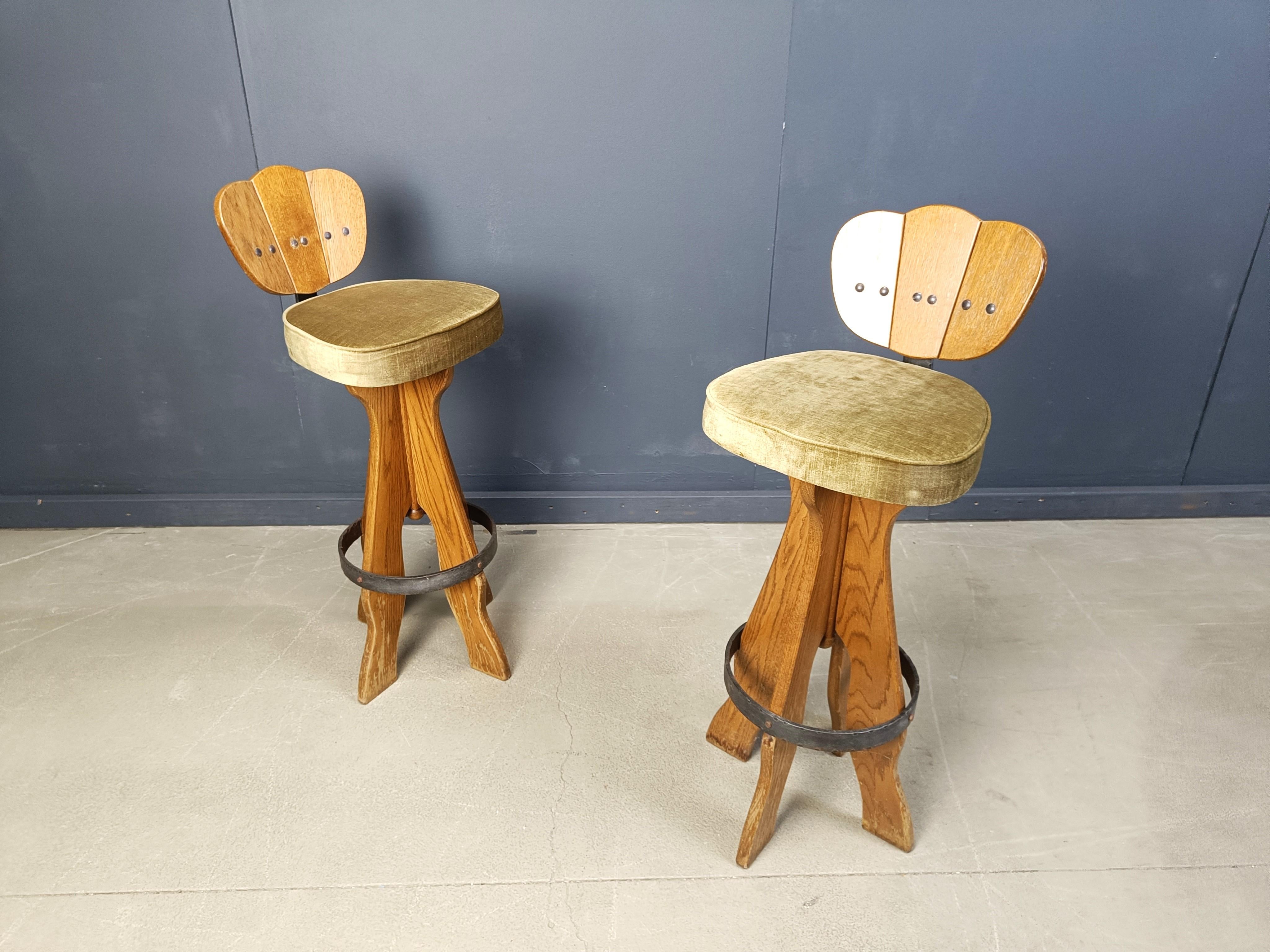 Mid-20th Century Set of 4 vintage brutalist bar stools, 1960s For Sale
