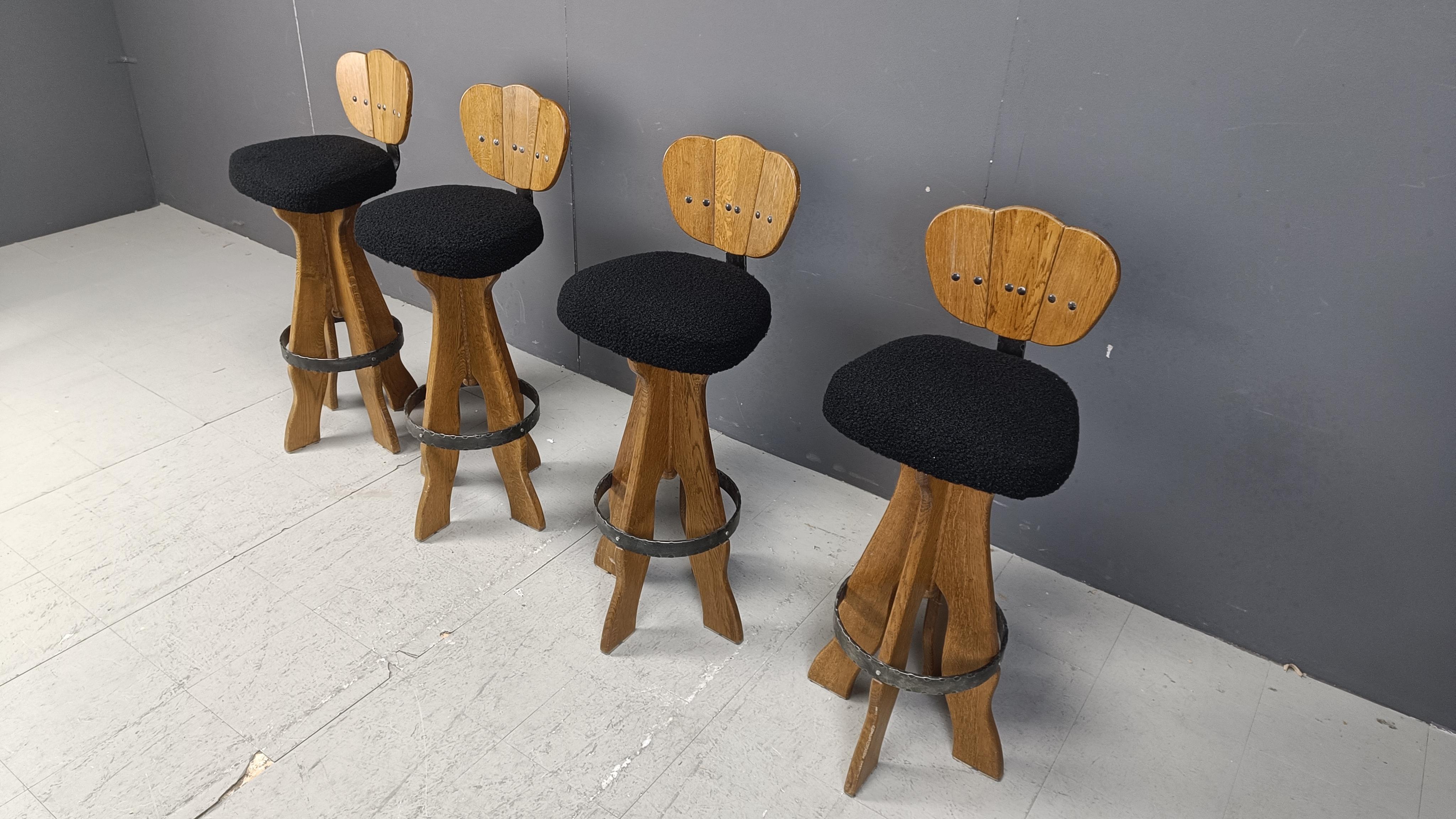Set of 4 vintage brutalist bar stools, 1960s For Sale 2