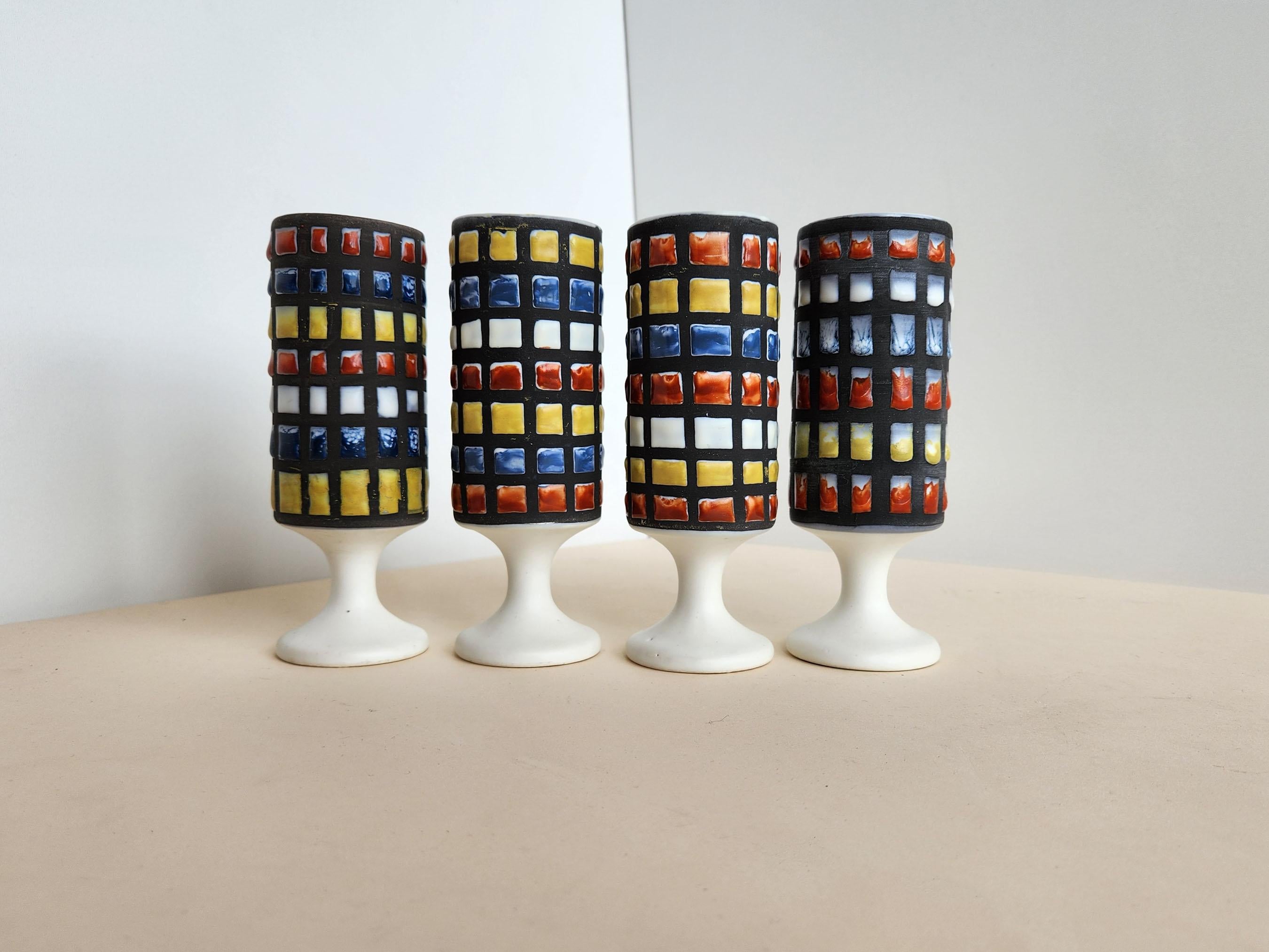 Roger Capron - Set of 4 Vintage Ceramic Goblets with Cobblestones For Sale 1