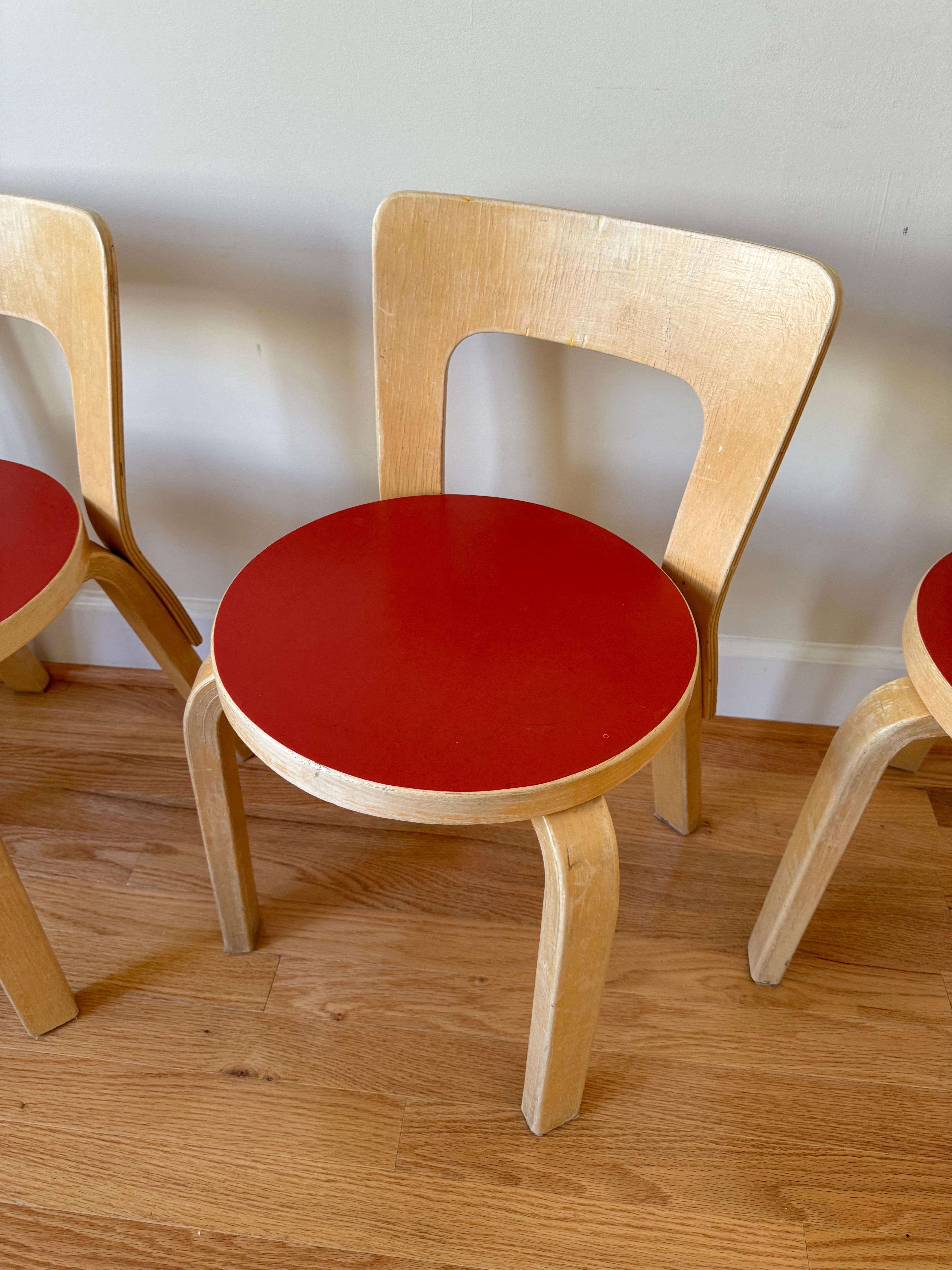 Bentwood Set of 4 Vintage Chair N65 by Alvar Aalto for Artek (Red Linoleum)