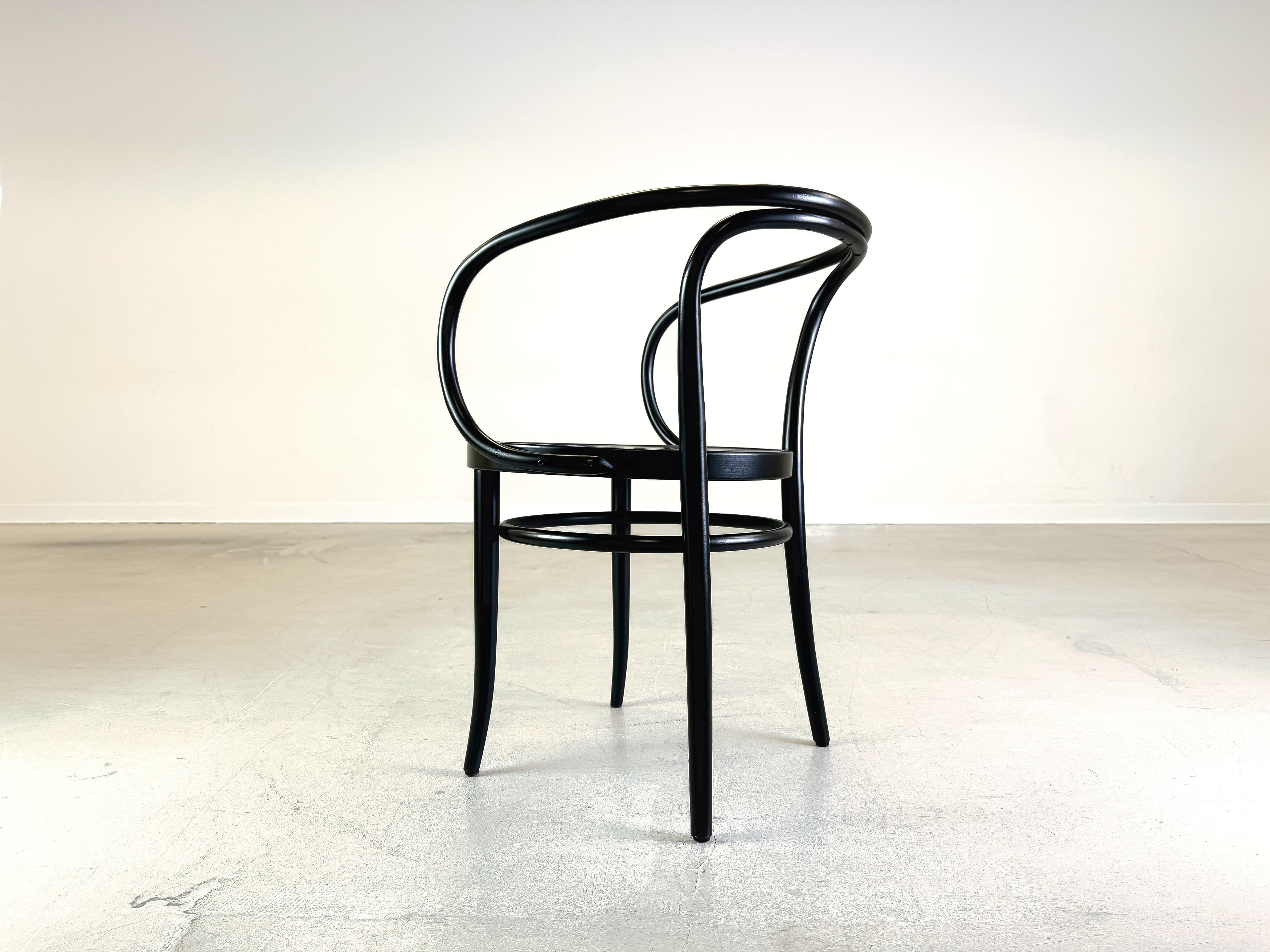Set of 4 vintage chair Thonet 209 bentwood chair beech black 1