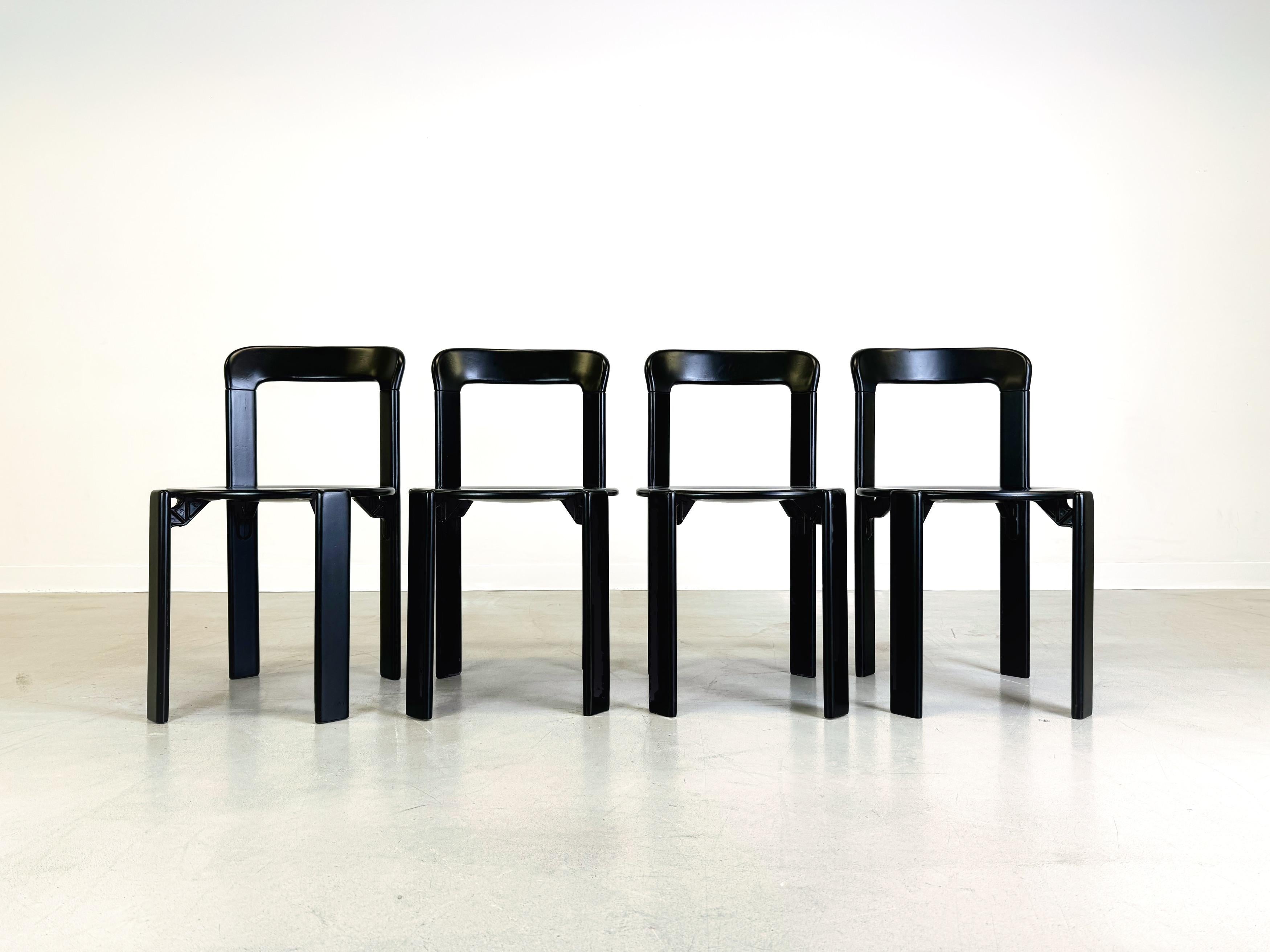 Mid-Century Modern Ensemble de 4 chaises vintage Bruno Rey noires Kusch & Co des années 1970 design nouveau laqué en vente