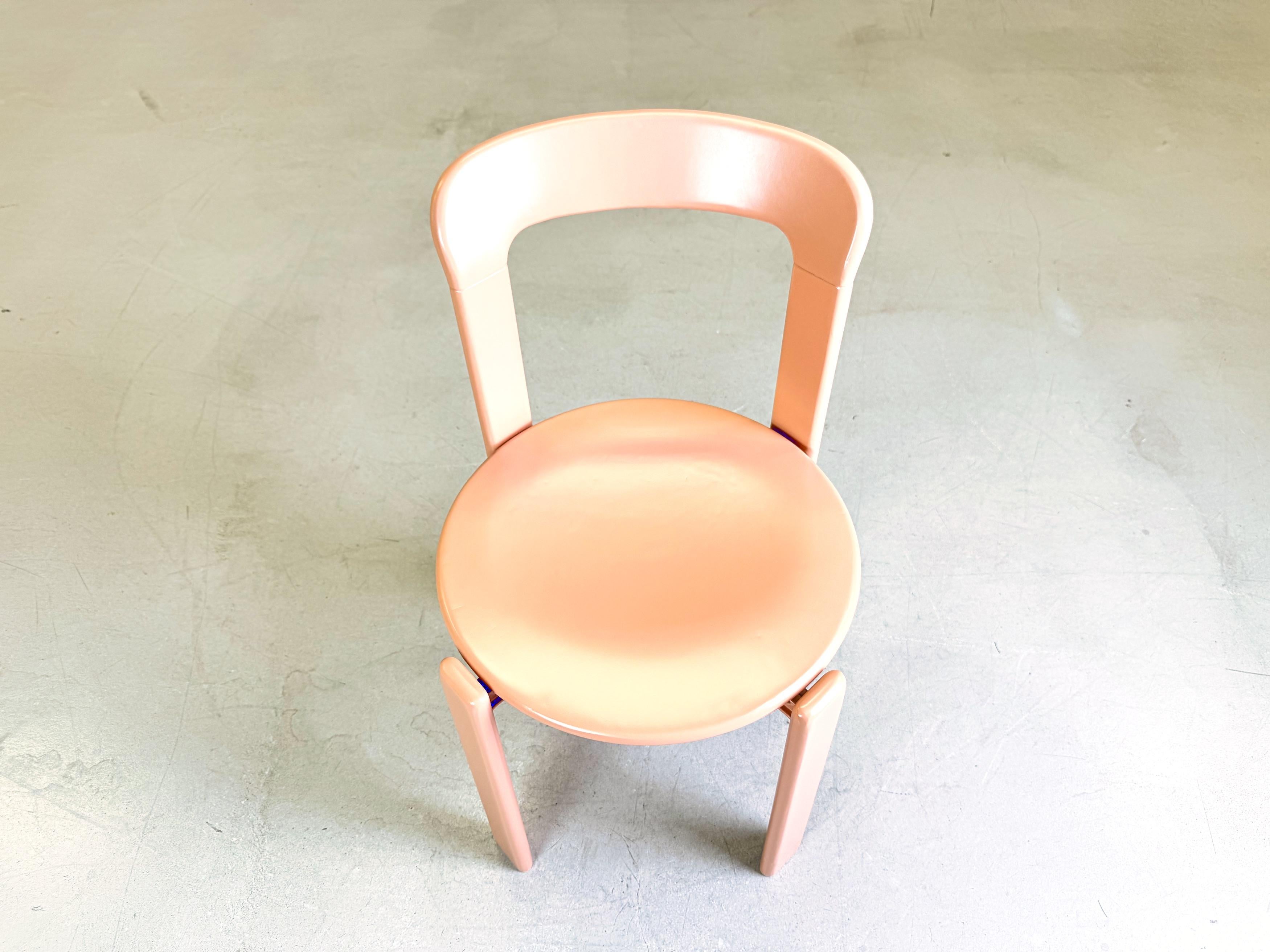 Set of 4 vintage chairs Bruno Rey Kusch & Co beige red 1970s design new lacquere For Sale 4