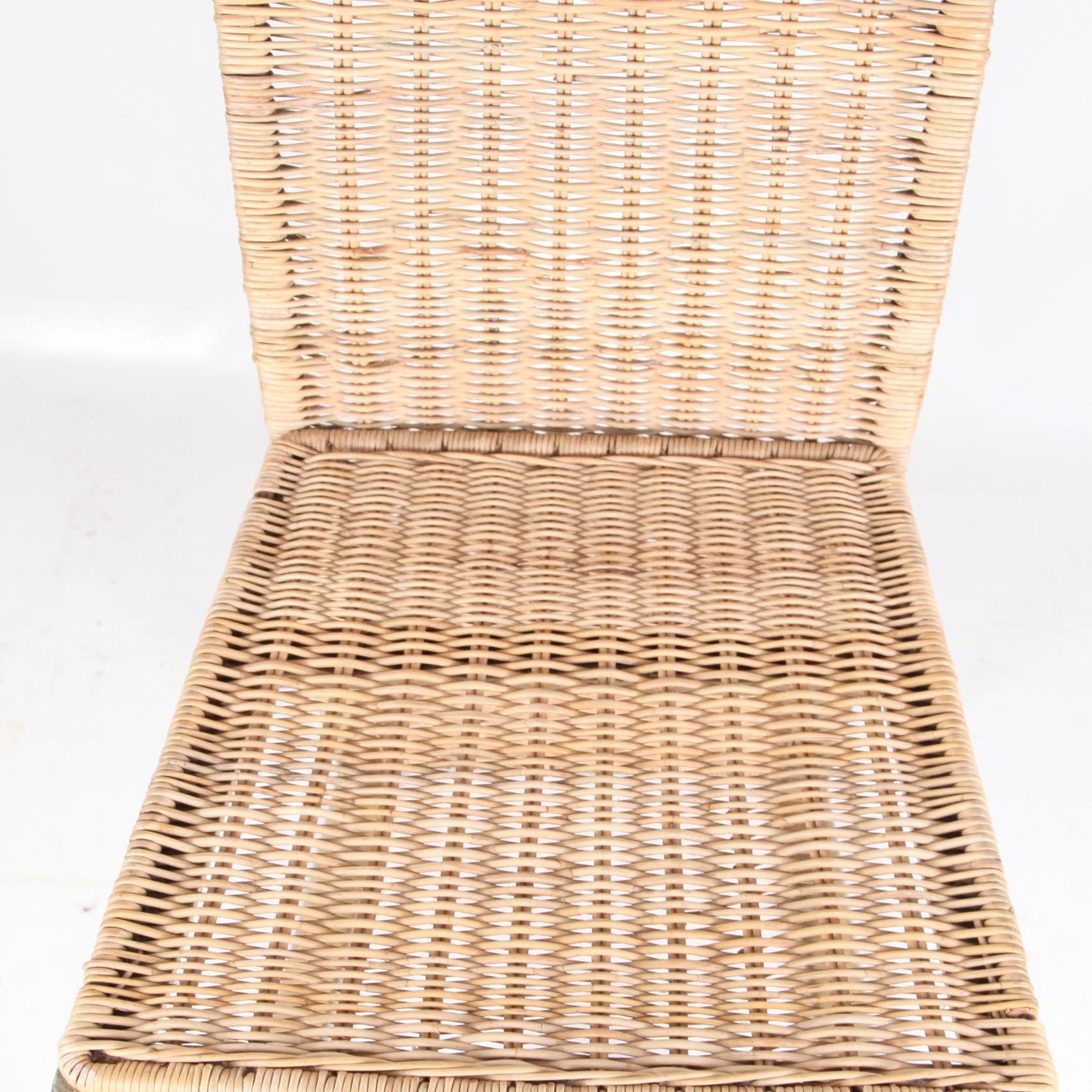 Set of 4 vintage chairs in gold metal and wicker In Good Condition For Sale In Isle Sur Sorgue, FR