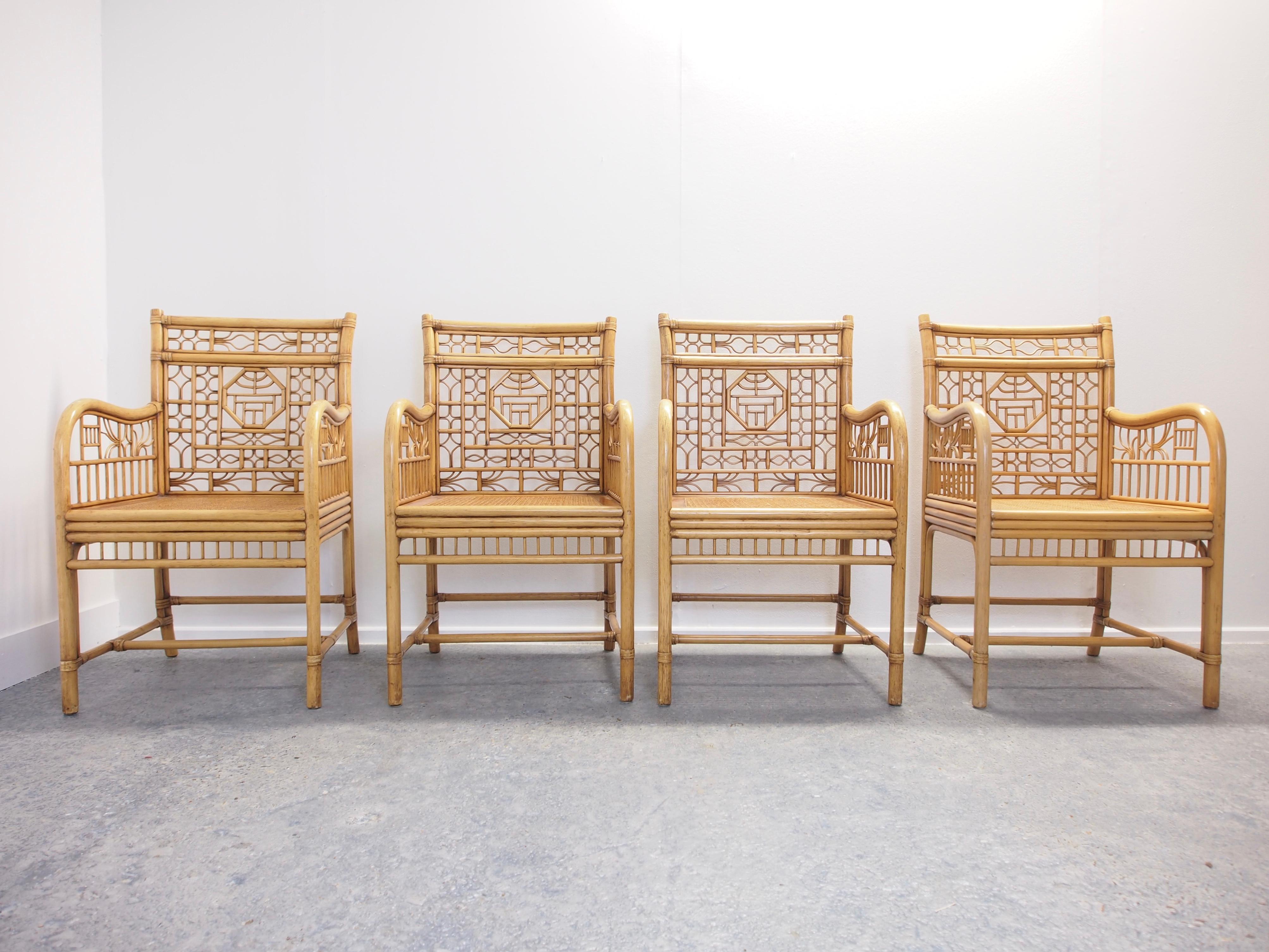 Set of 4 exclusive Chinoiserie Chique bamboo chairs with leather bindings.

Condition: In good vintage condition with minor wear and tear conform its age. Please take a close look to all the pictures they are part of the description of this