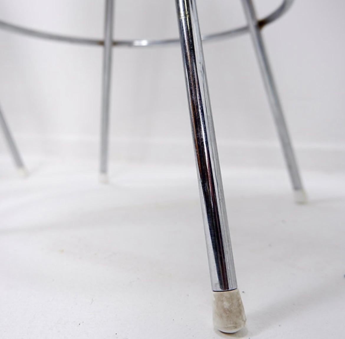 Set of 4 vintage chrome bar stools - 1970s For Sale 1